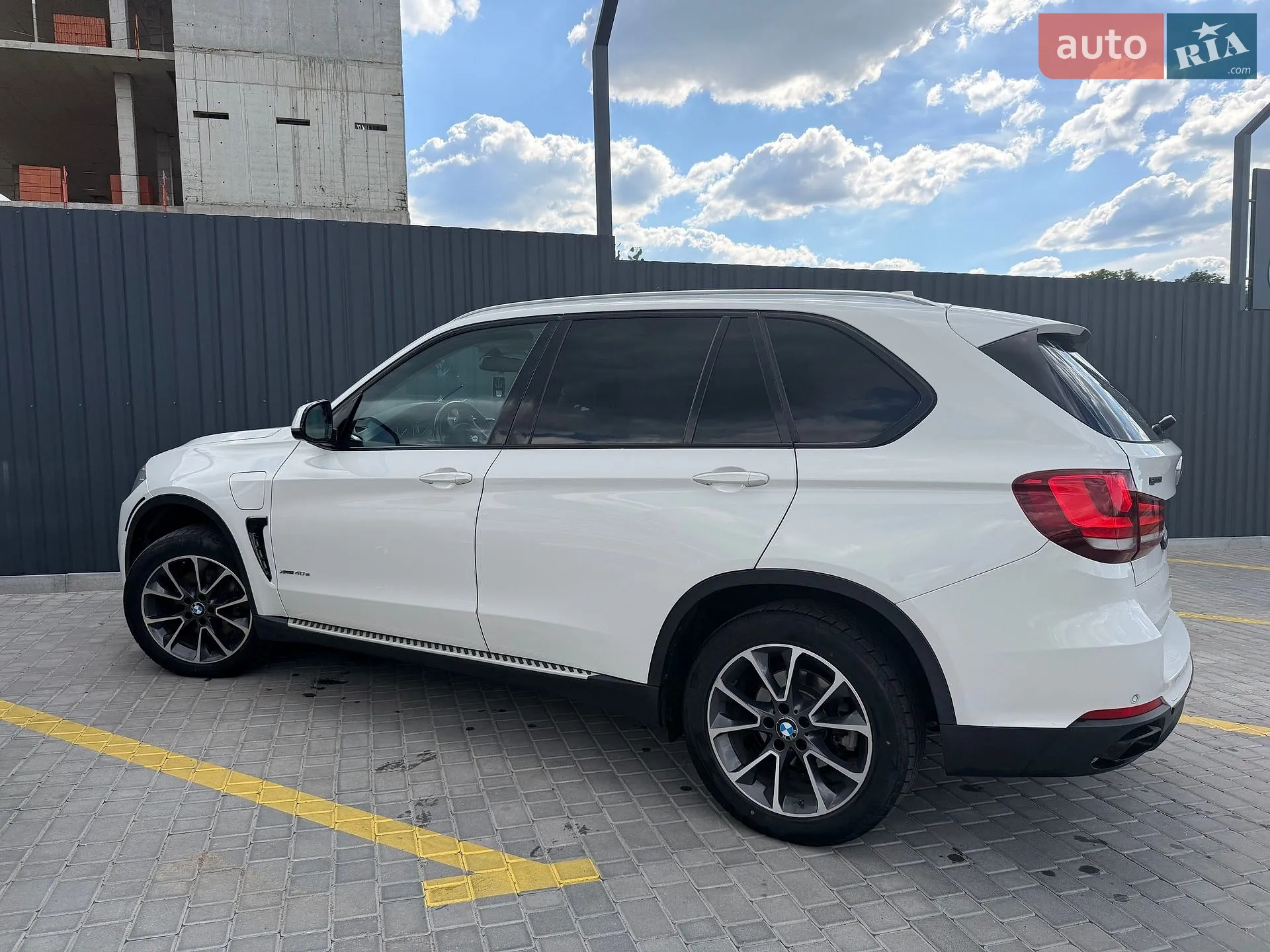 2015 BMW X5 - фото 1
