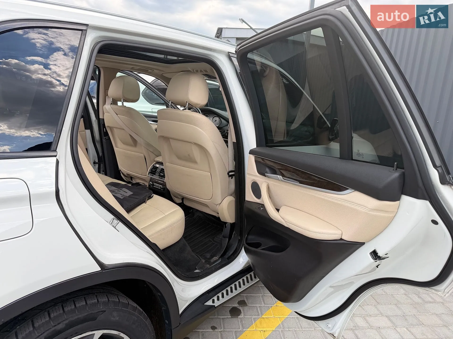 2015 BMW X5 - мініатюра 14