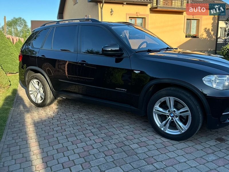 Внедорожник / Кроссовер BMW X5 2012 в Ивано-Франковске