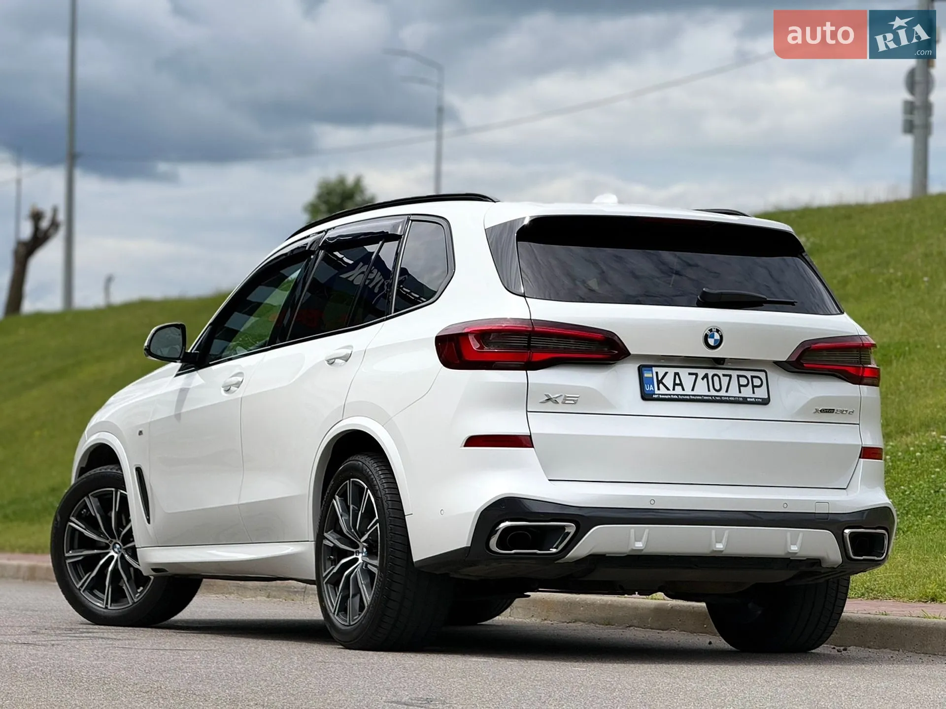 2021 BMW X5 - мініатюра 16