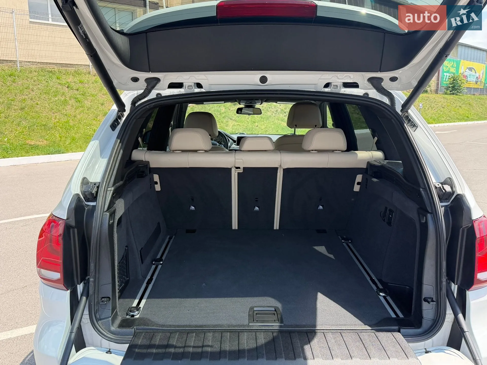 2017 BMW X5 - мініатюра 30