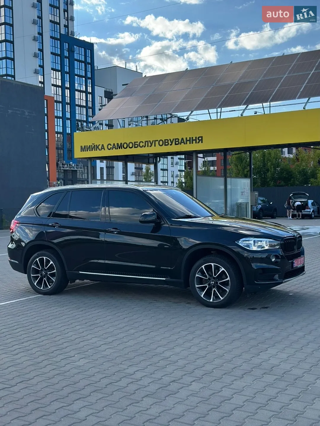2016 BMW X5 - мініатюра 4