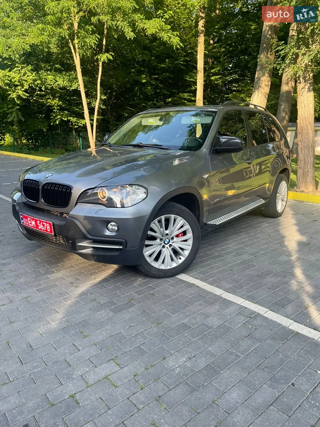 2010 BMW X5 - мініатюра 3