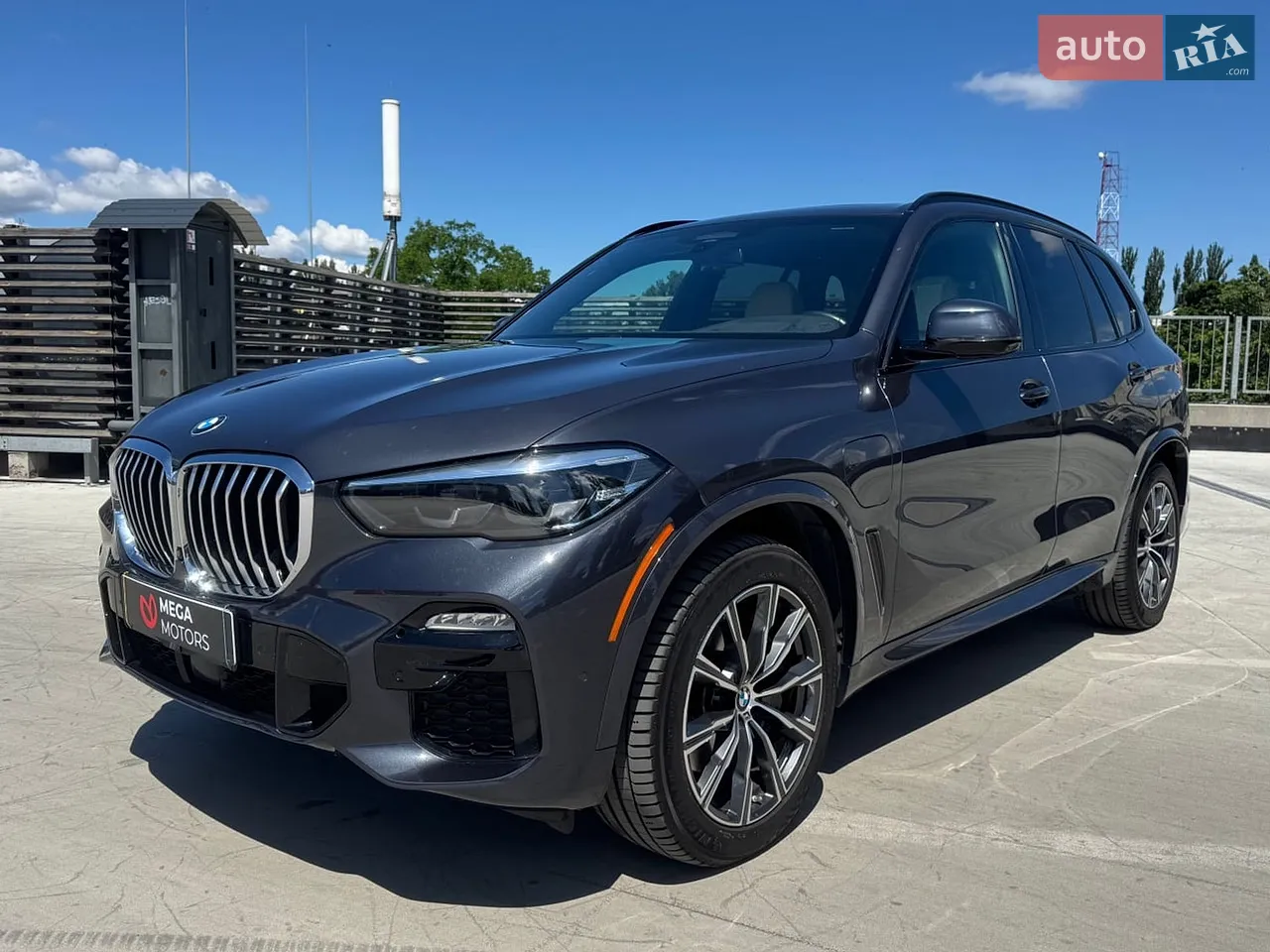 2021 BMW X5 - мініатюра 38