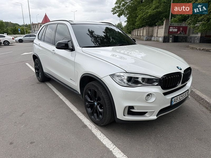Позашляховик / Кросовер BMW X5 2015 в Вінниці