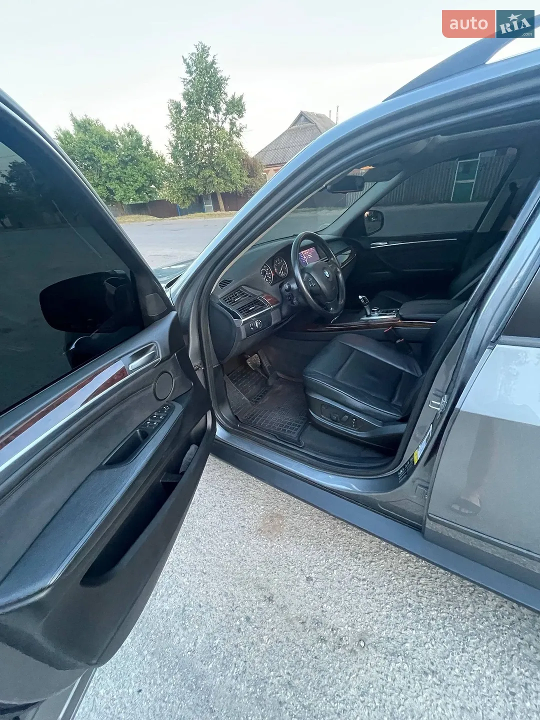 2010 BMW X5 - мініатюра 8