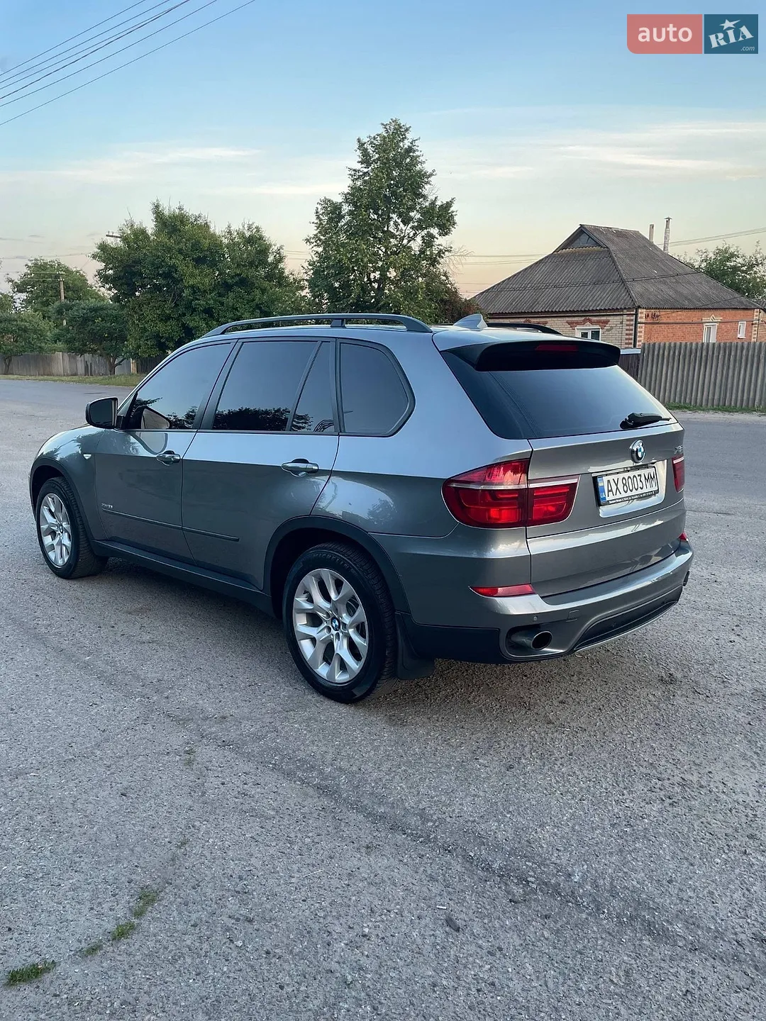 2010 BMW X5 - мініатюра 3