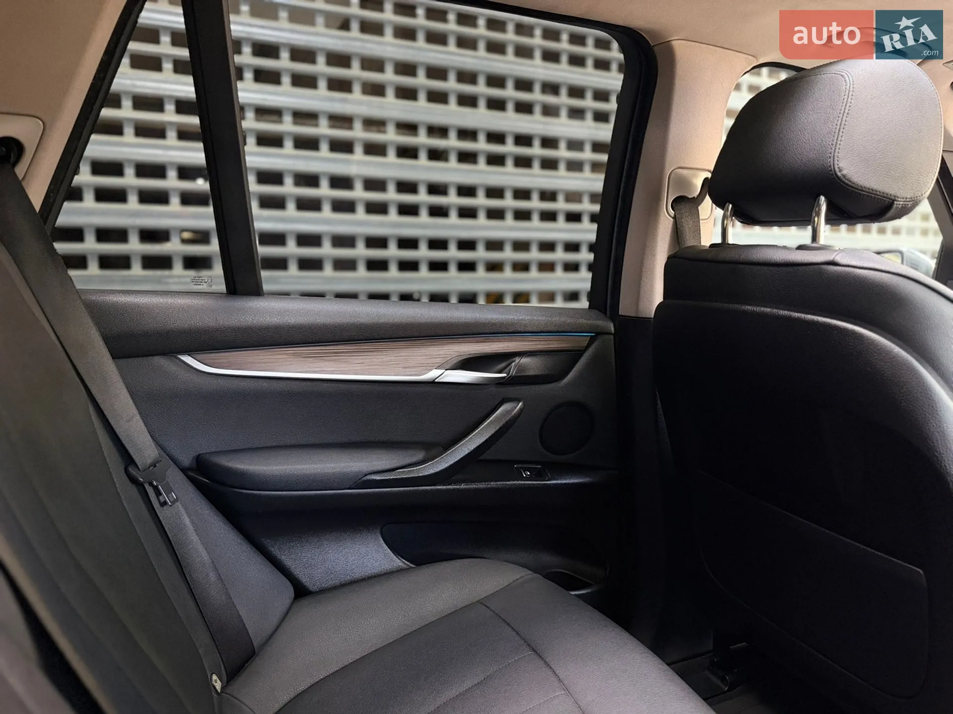 2014 BMW X5 - мініатюра 10