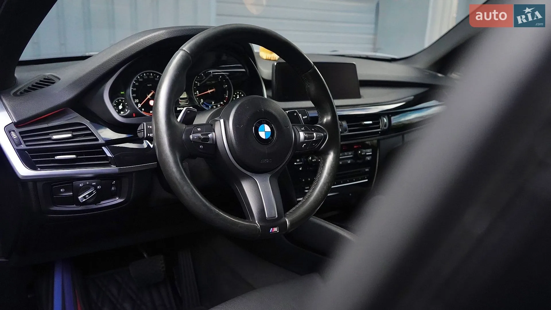2017 BMW X5 - мініатюра 29