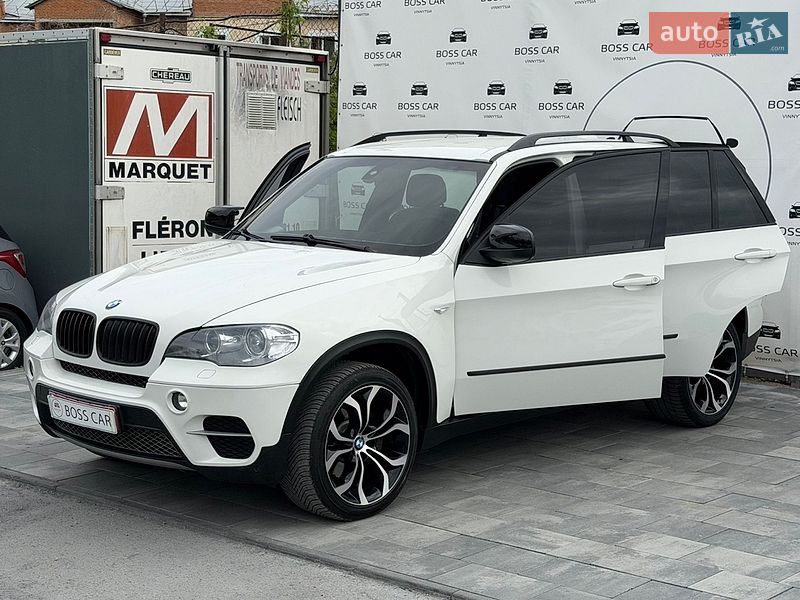 Позашляховик / Кросовер BMW X5 2011 в Вінниці