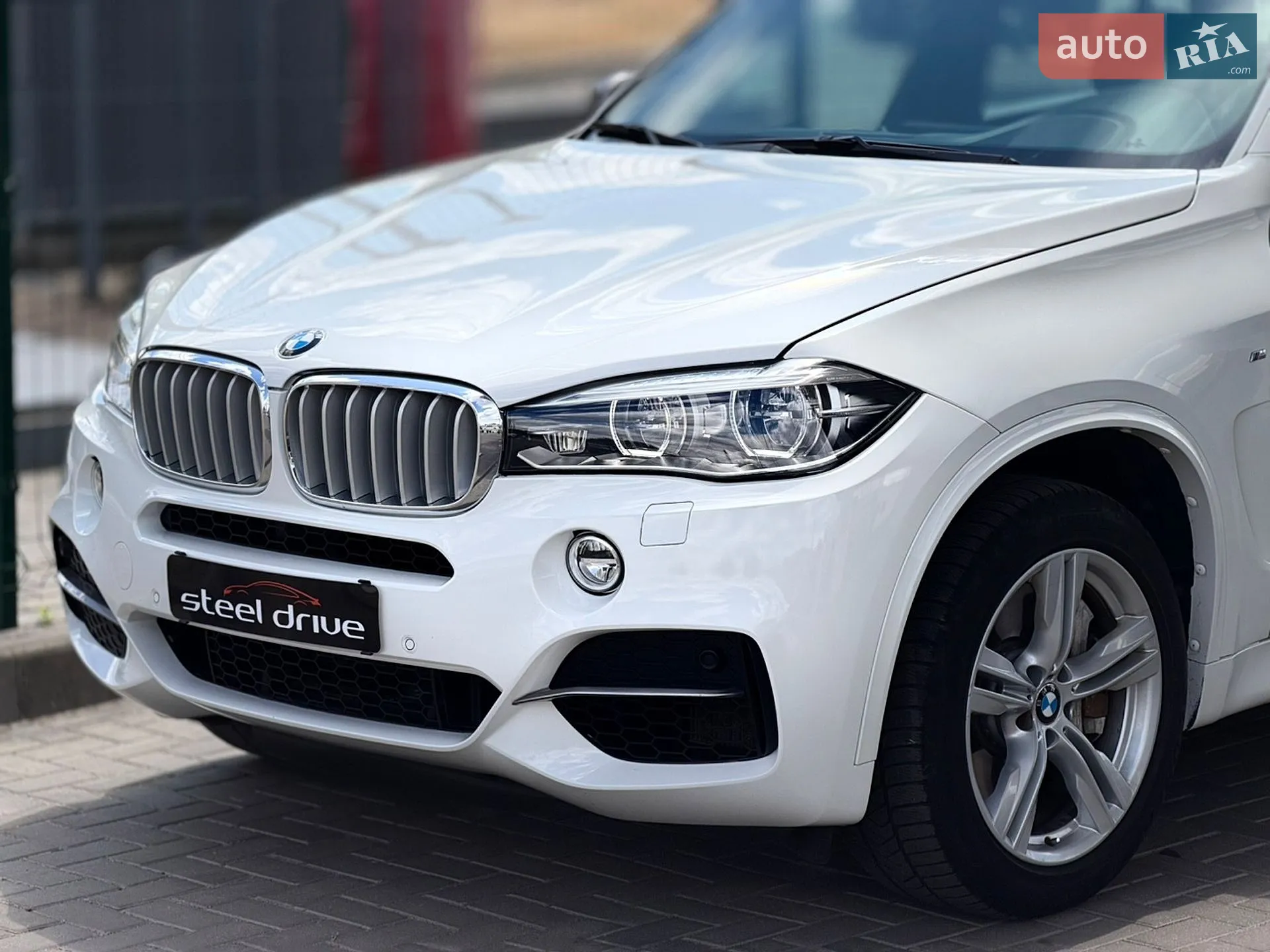 2015 BMW X5 - мініатюра 2