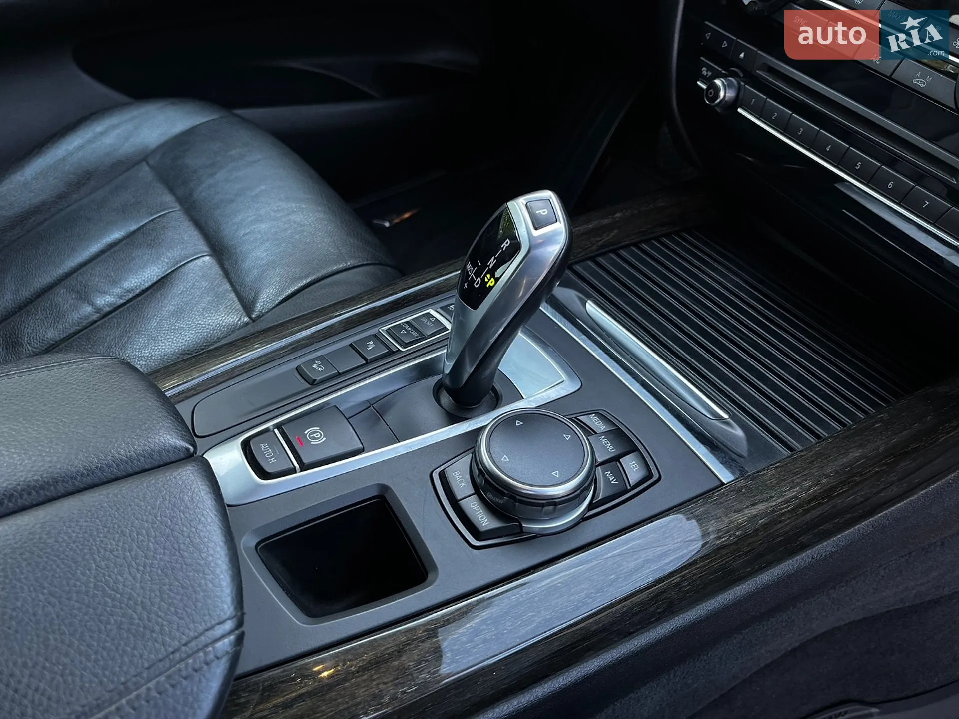 2016 BMW X5 - мініатюра 14