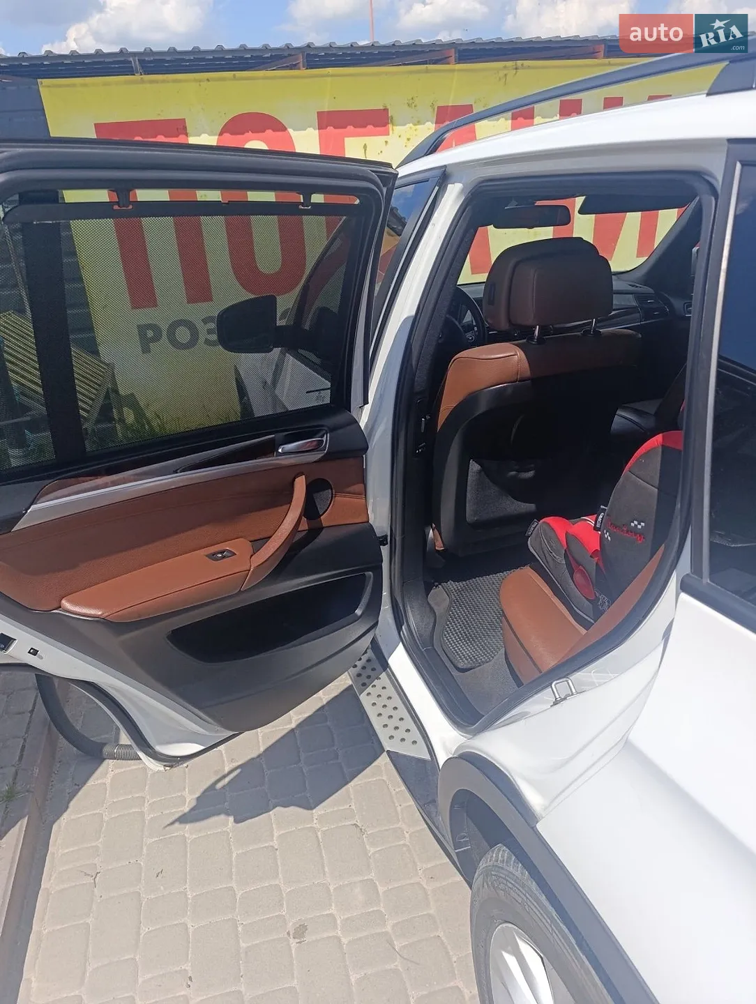 2010 BMW X5 - мініатюра 8