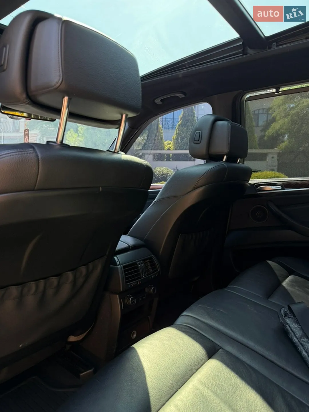 2010 BMW X5 - мініатюра 20