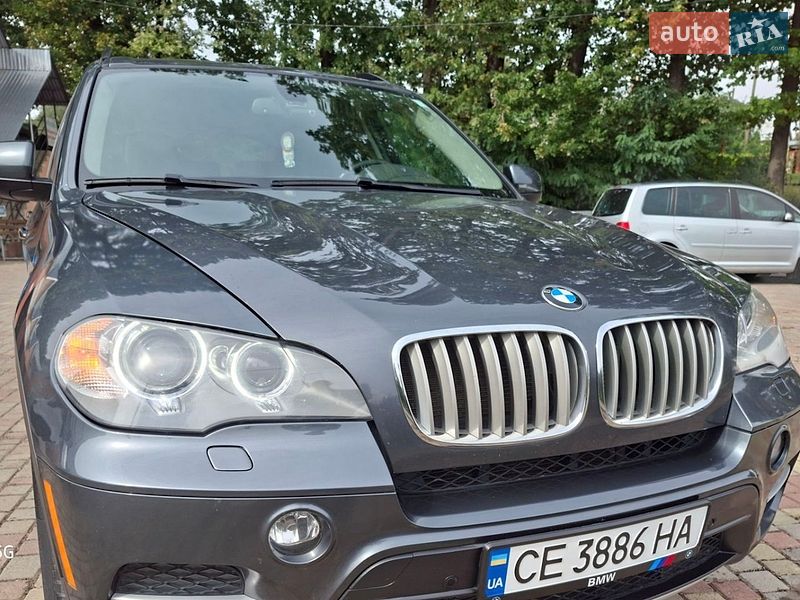 Внедорожник / Кроссовер BMW X5 2012 в Черновцах