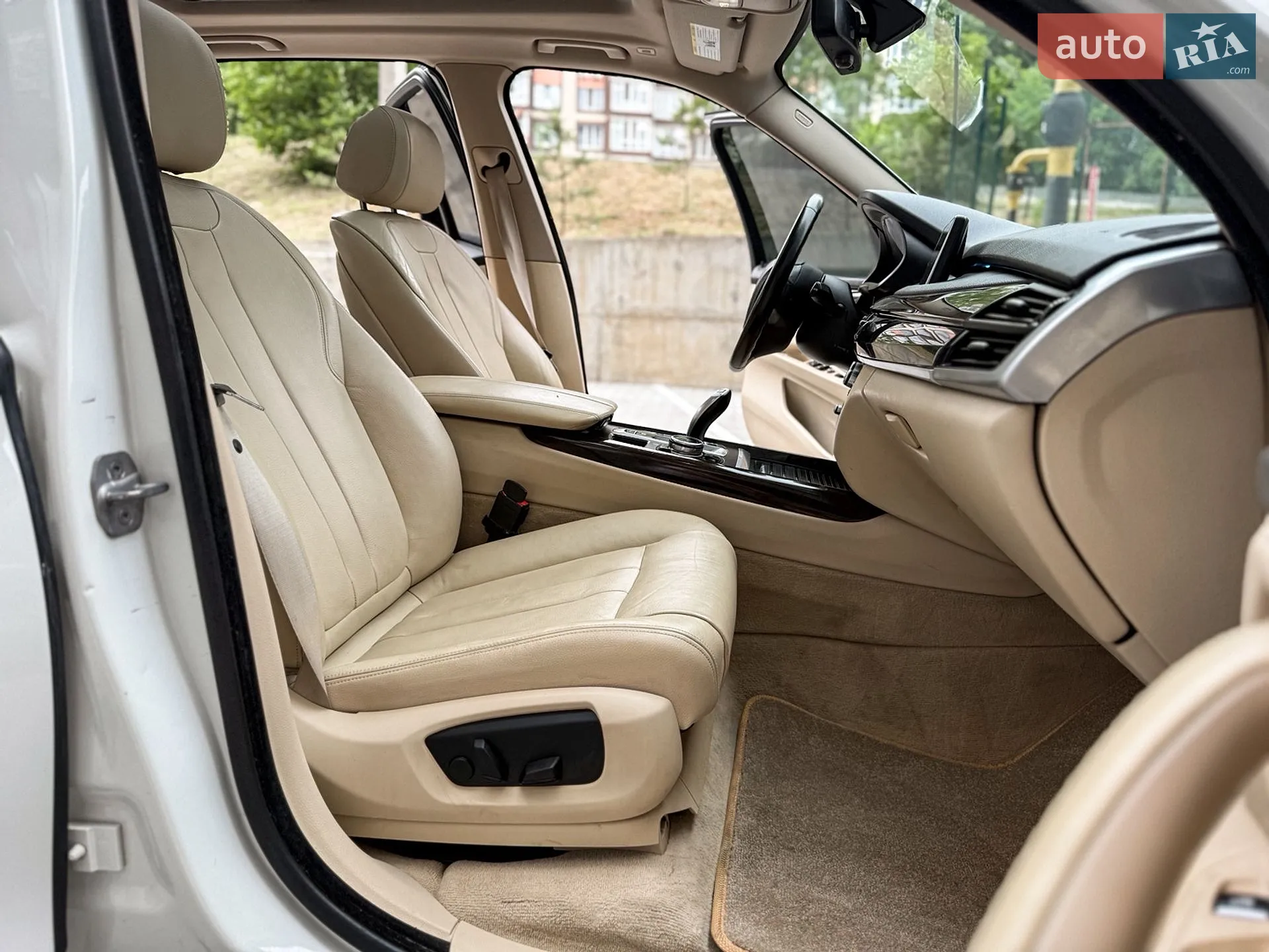 2013 BMW X5 - мініатюра 28