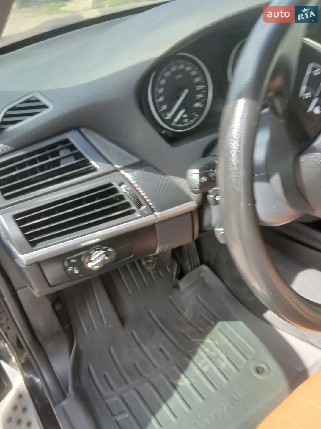2010 BMW X5 - мініатюра 30