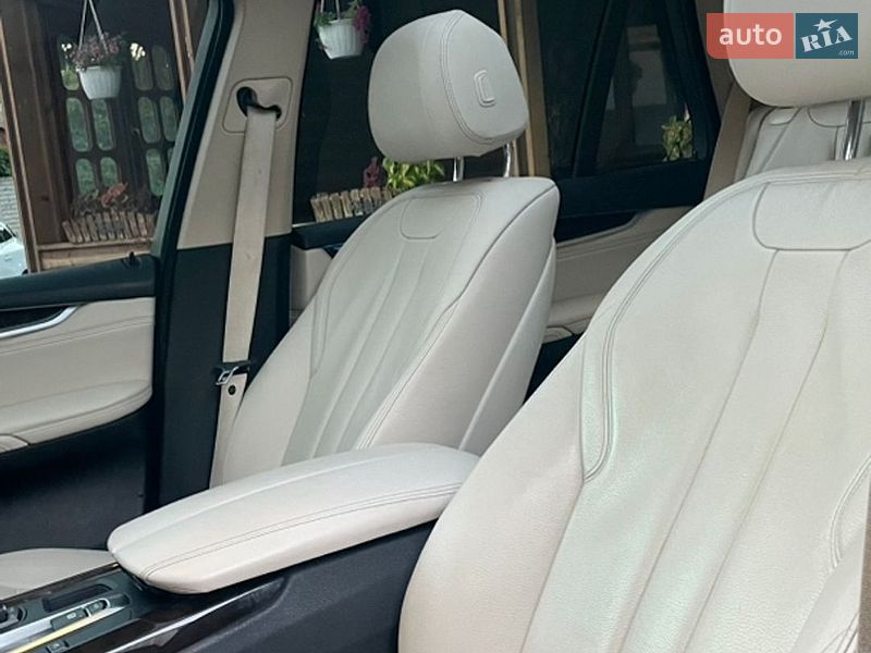 Внедорожник / Кроссовер BMW X5 2013 в Харькове