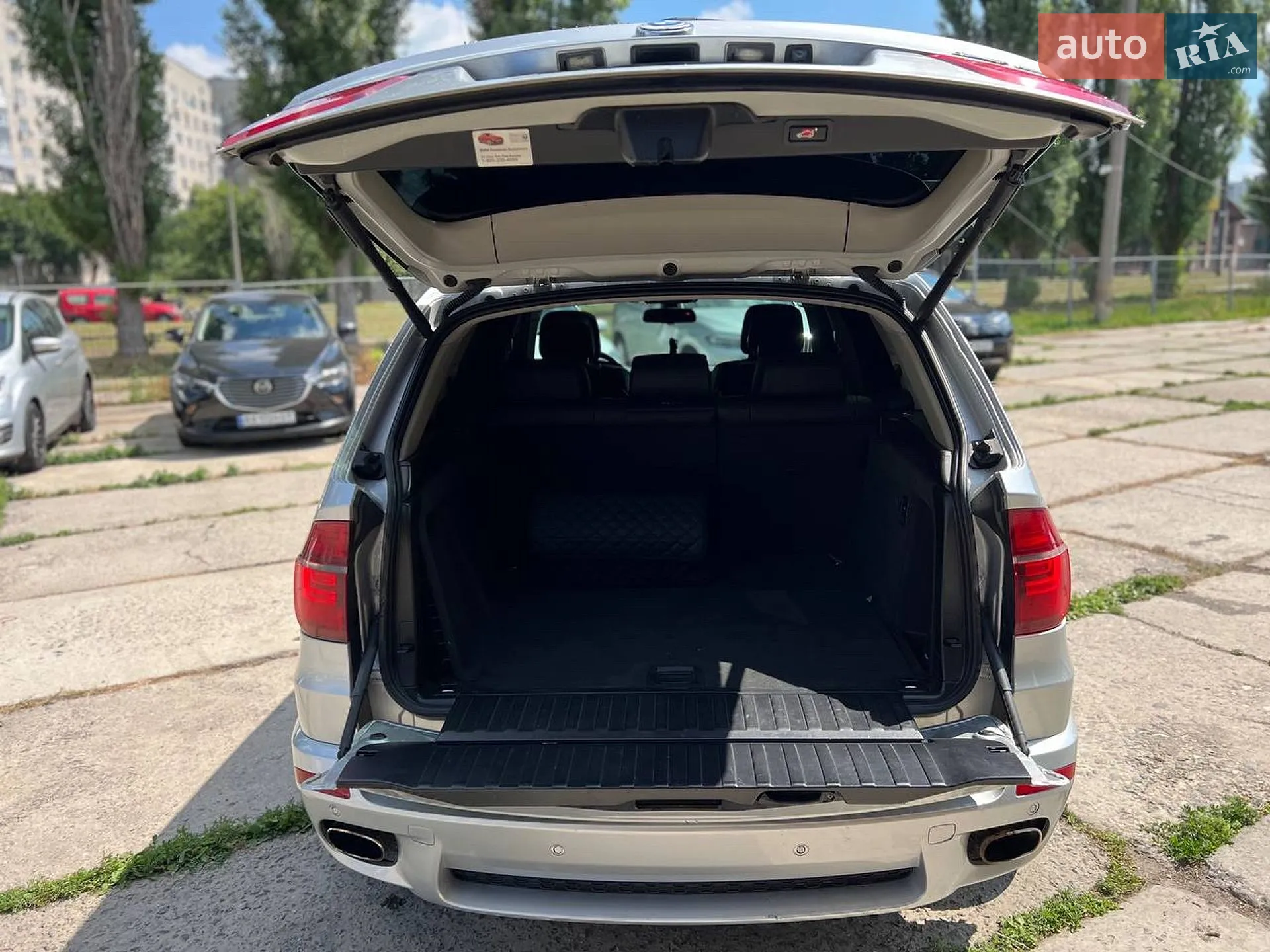 2010 BMW X5 - мініатюра 10