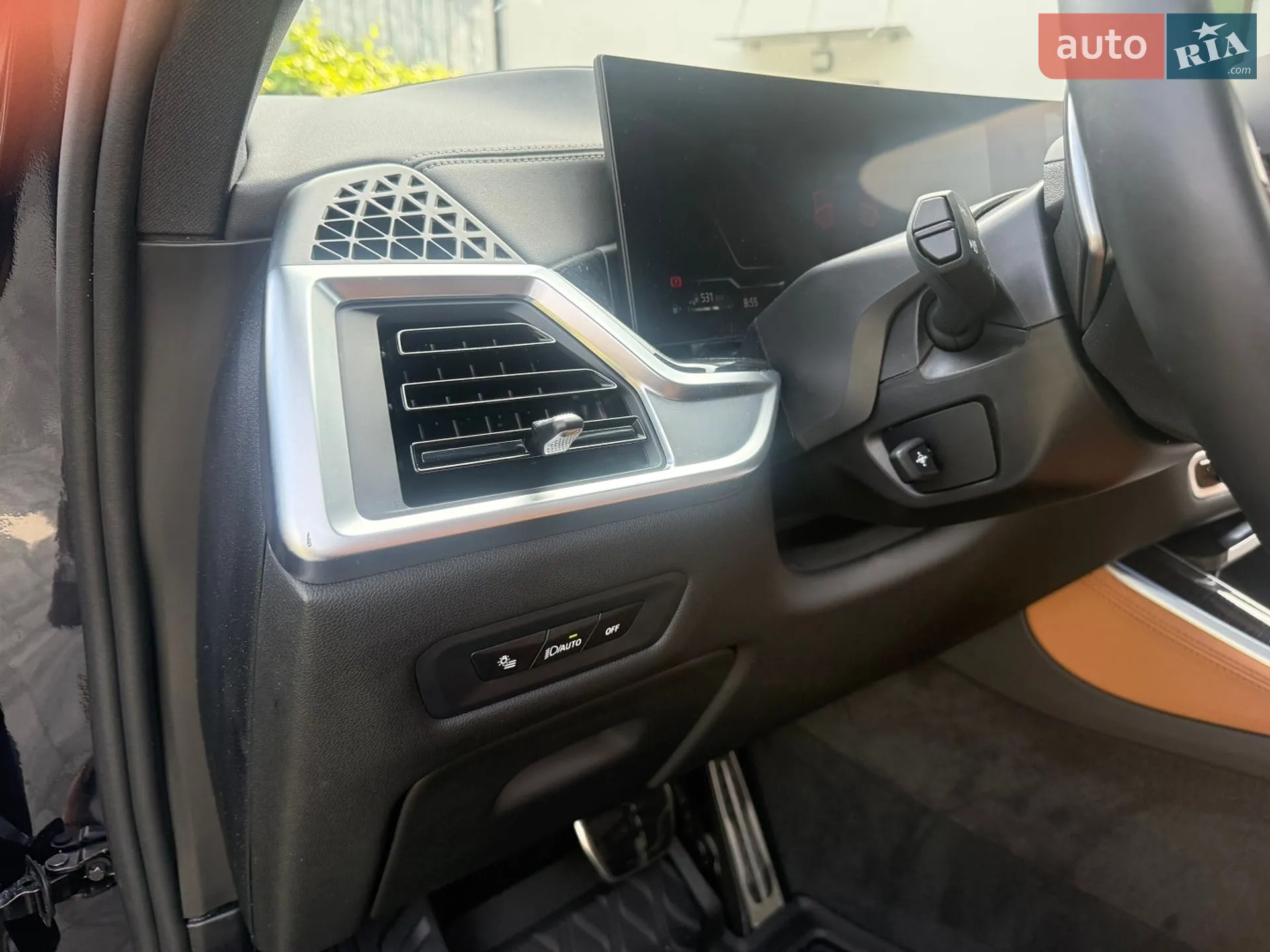 2025 BMW X5 - мініатюра 25
