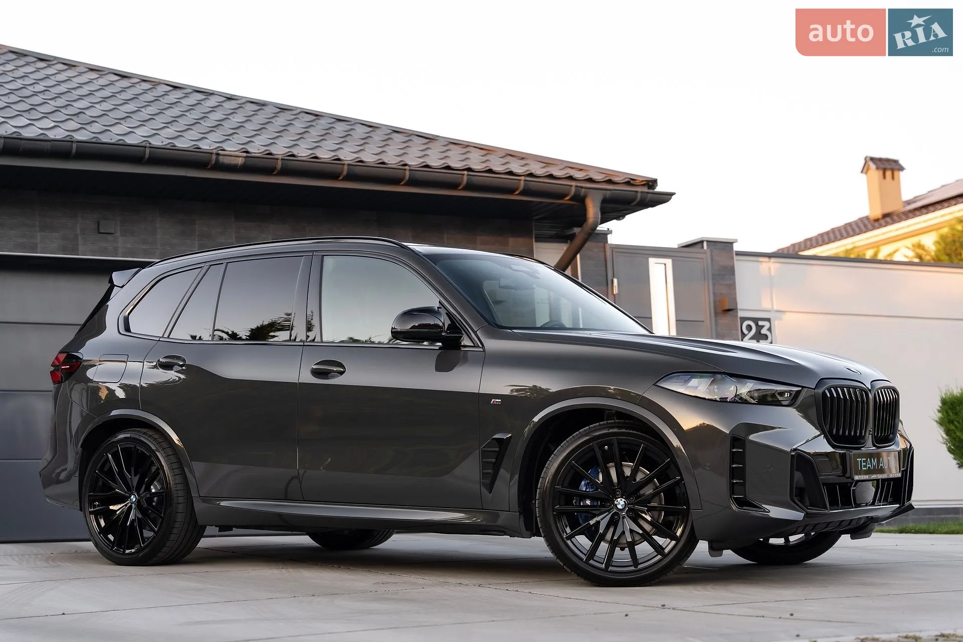 2025 BMW X5 - мініатюра 21