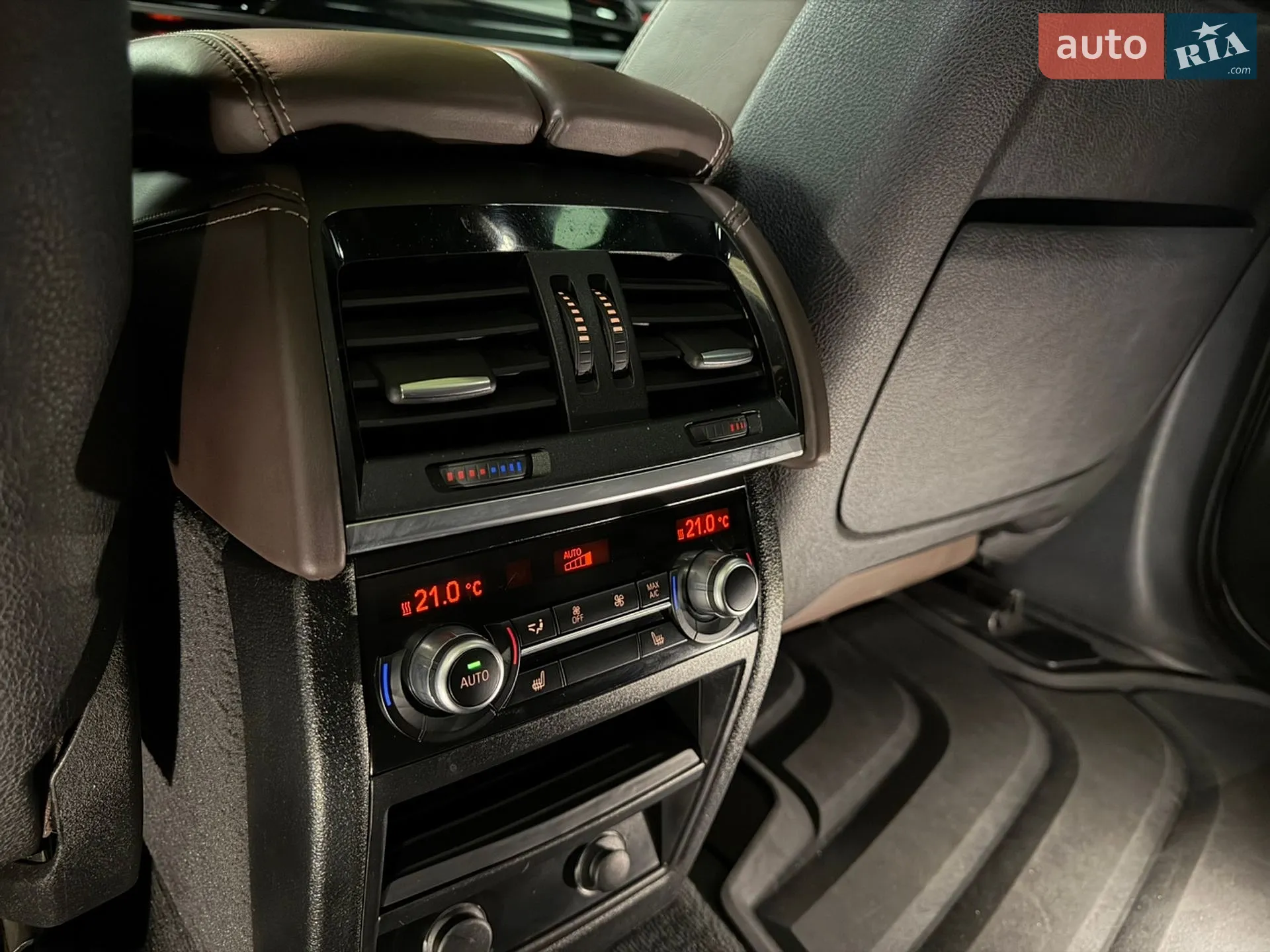 2017 BMW X5 - мініатюра 41