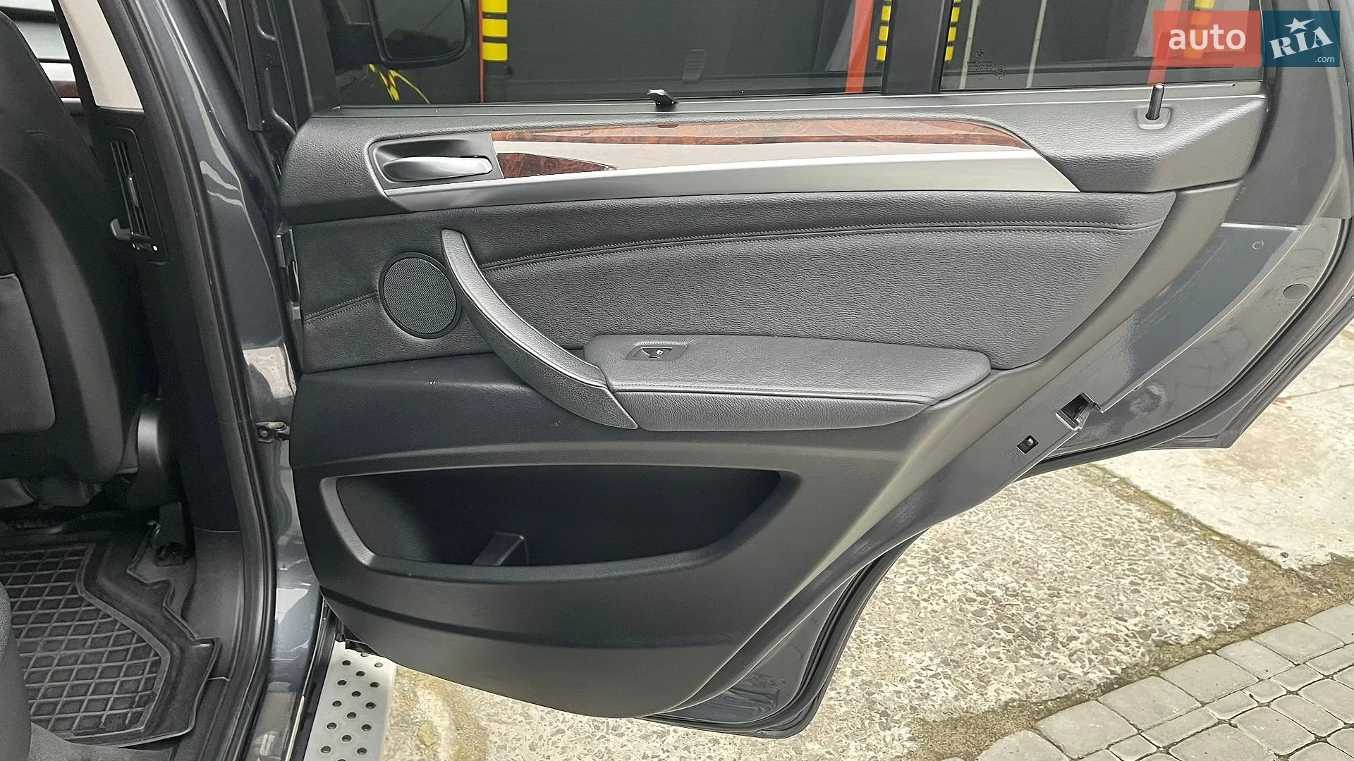 2012 BMW X5 - мініатюра 13