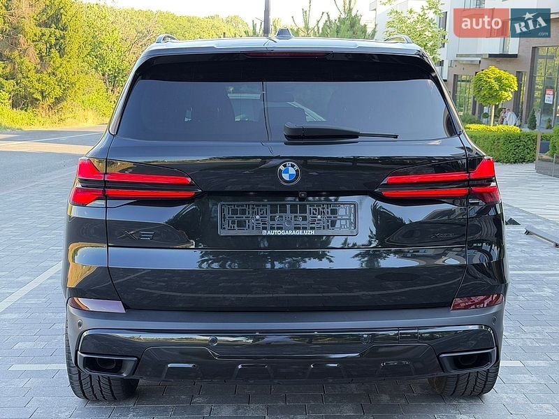 Внедорожник / Кроссовер BMW X5 2024 в Ужгороде