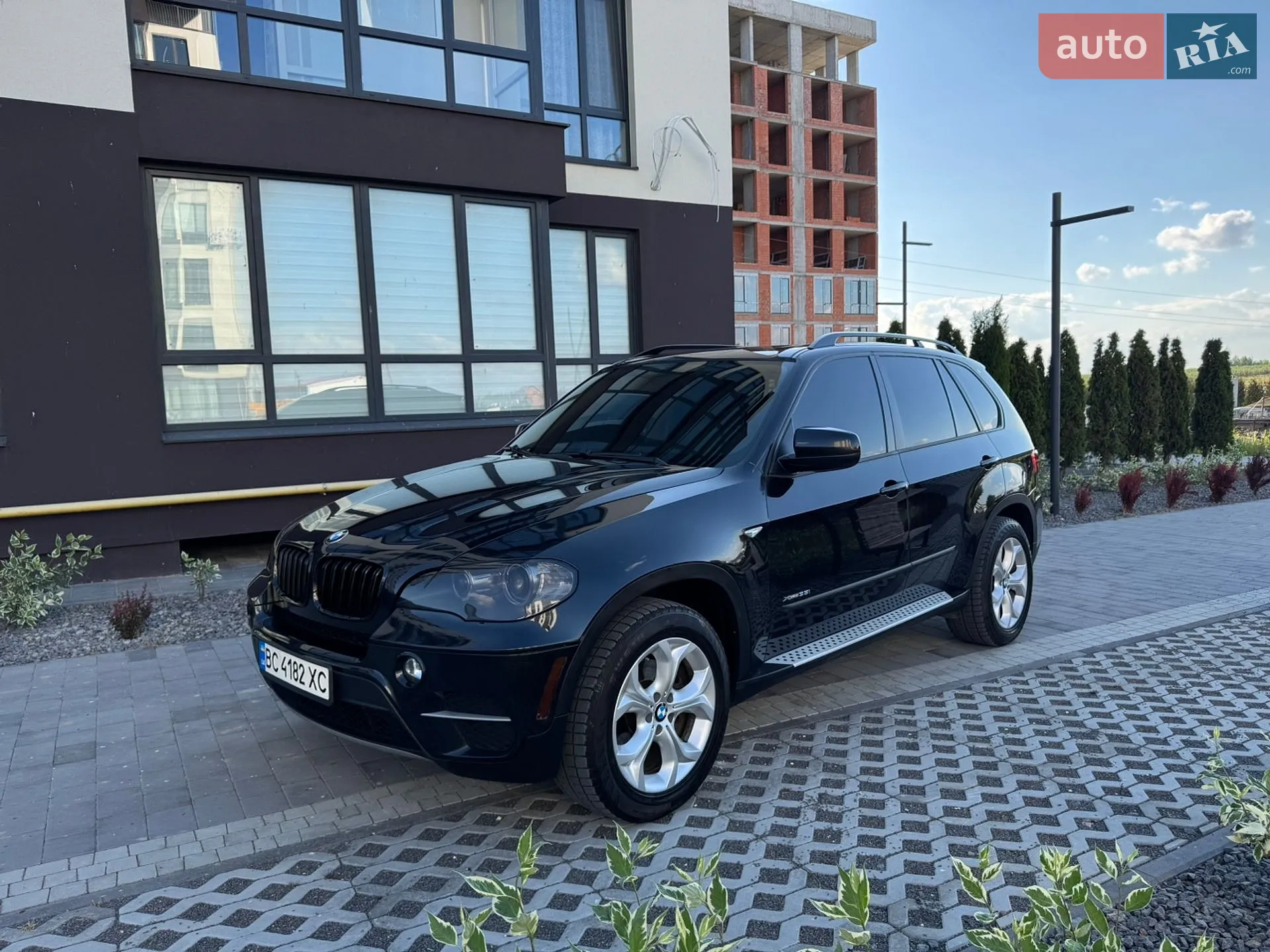 2010 BMW X5 - мініатюра 2