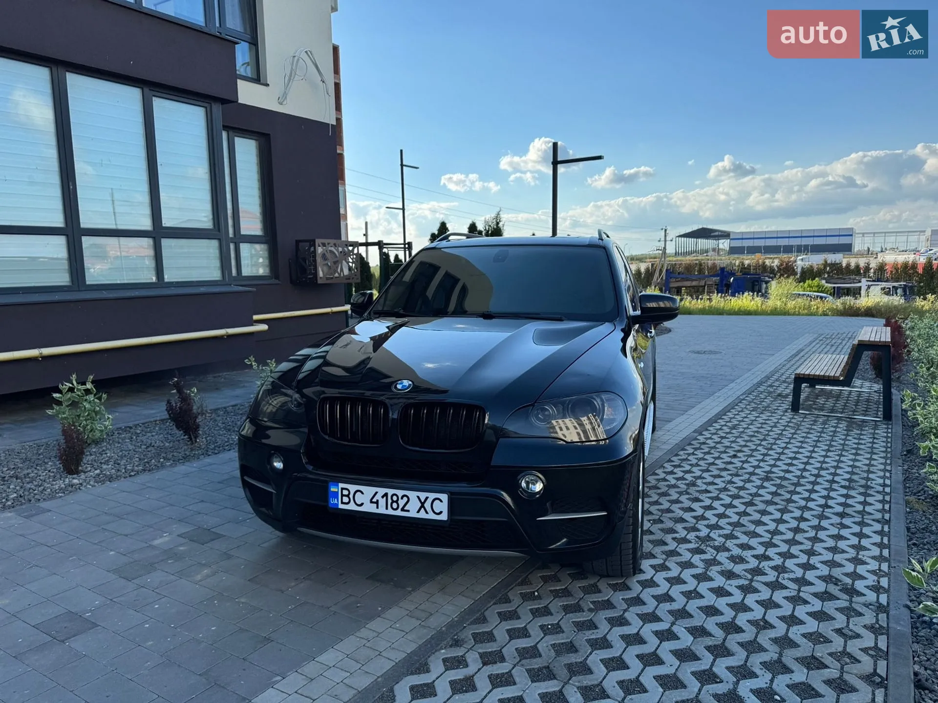 2010 BMW X5 - мініатюра 26