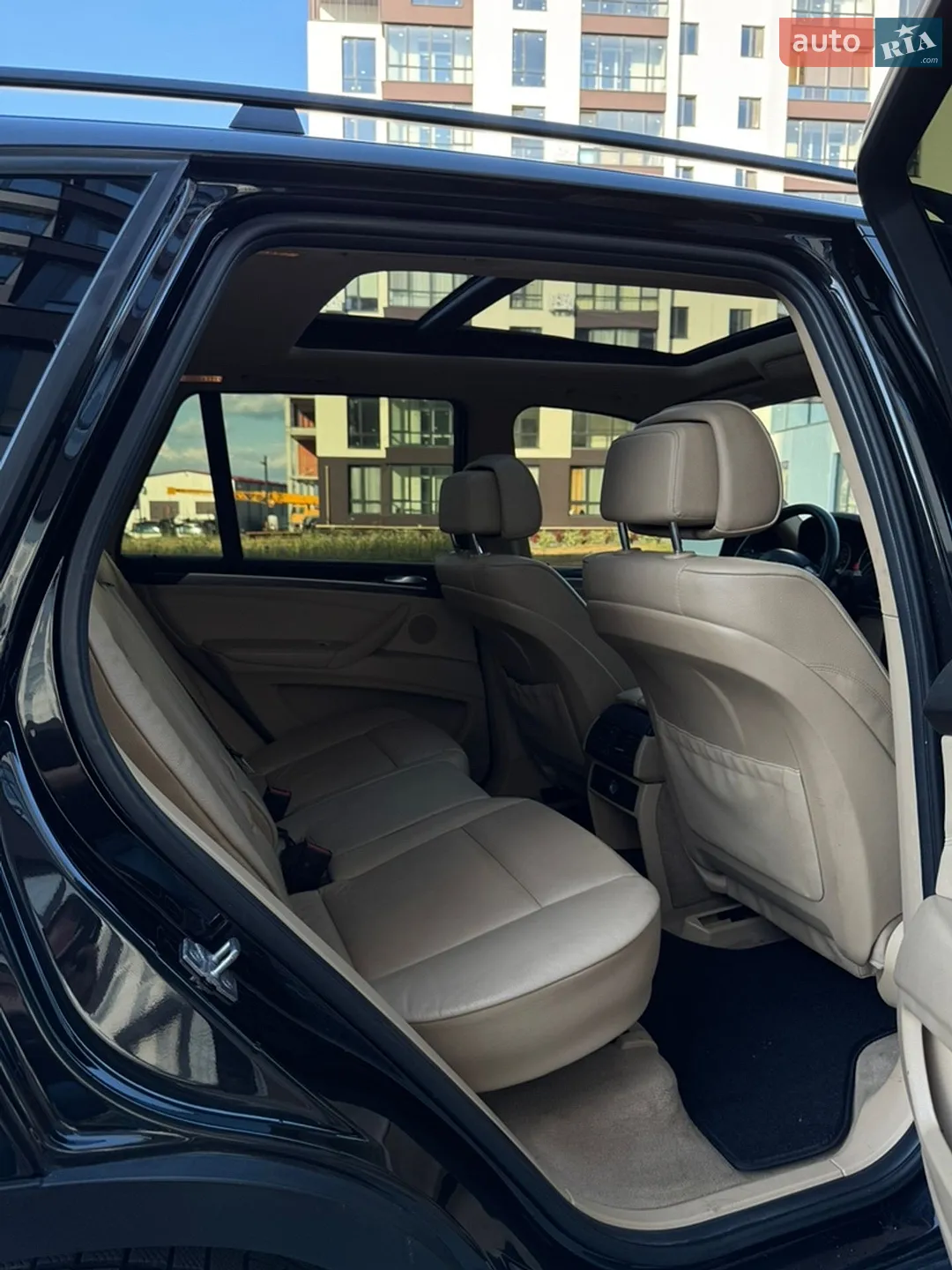 2010 BMW X5 - мініатюра 46