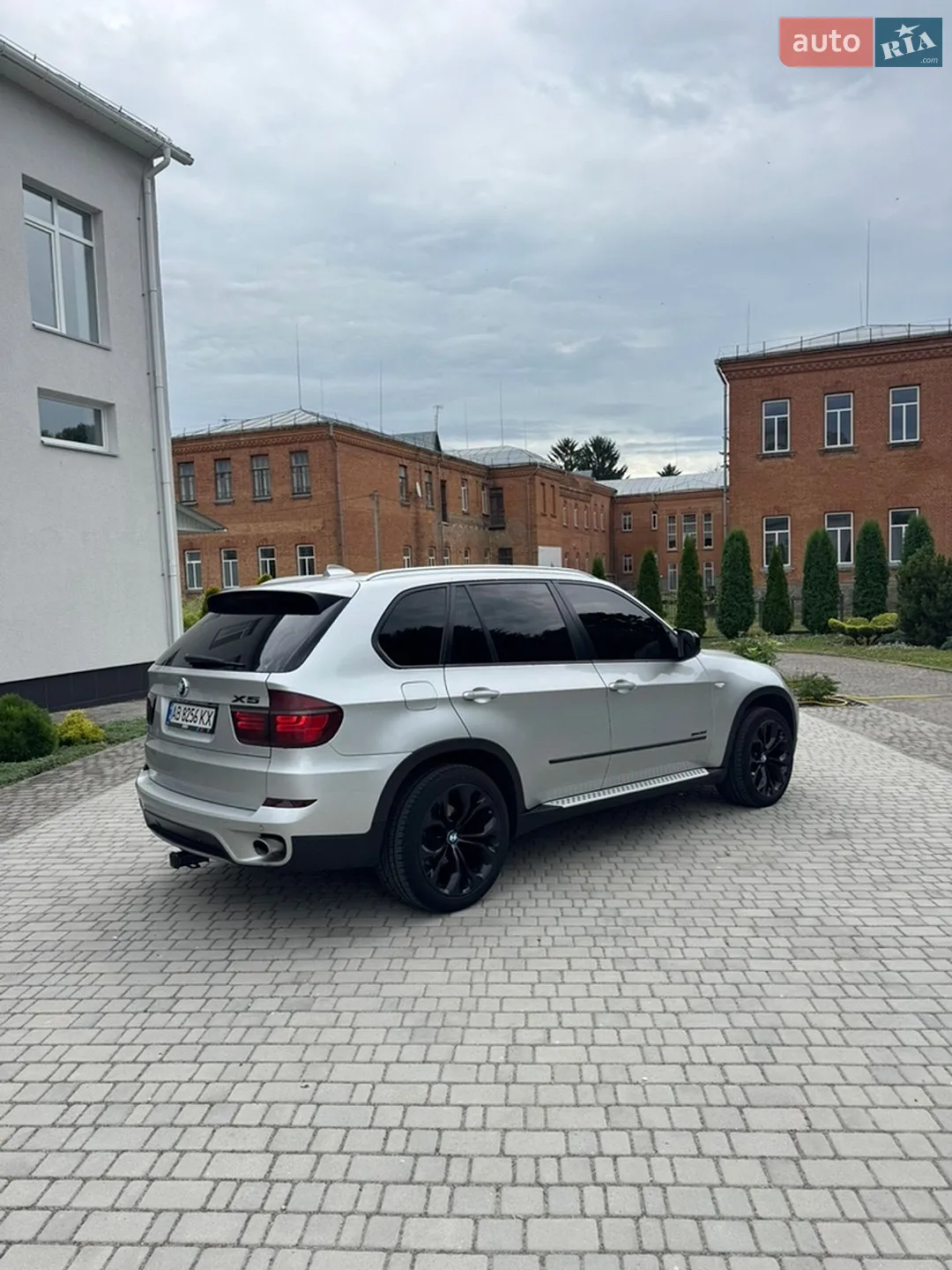 2011 BMW X5 - мініатюра 9