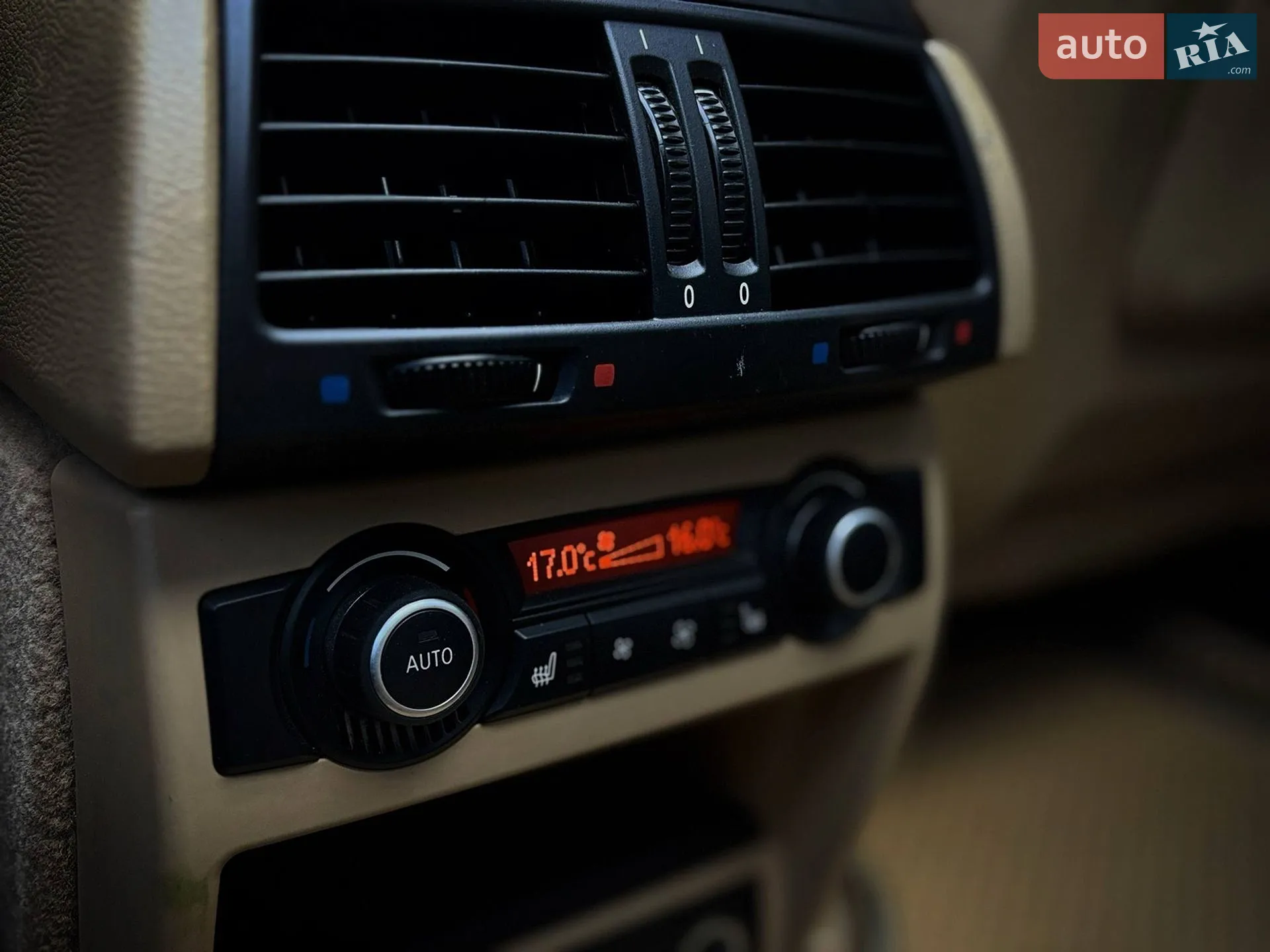 2012 BMW X5 - мініатюра 27