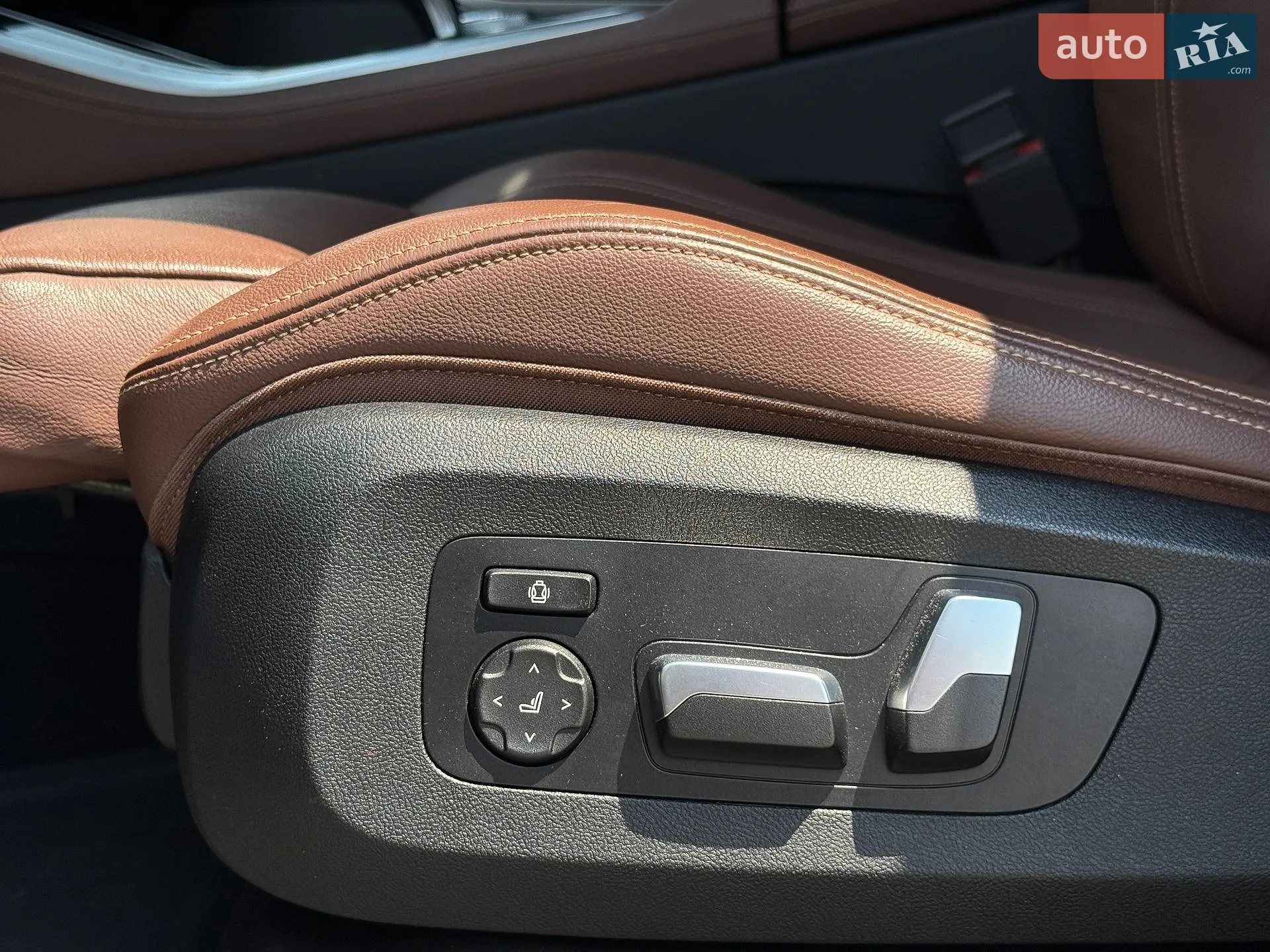 2020 BMW X5 - мініатюра 39