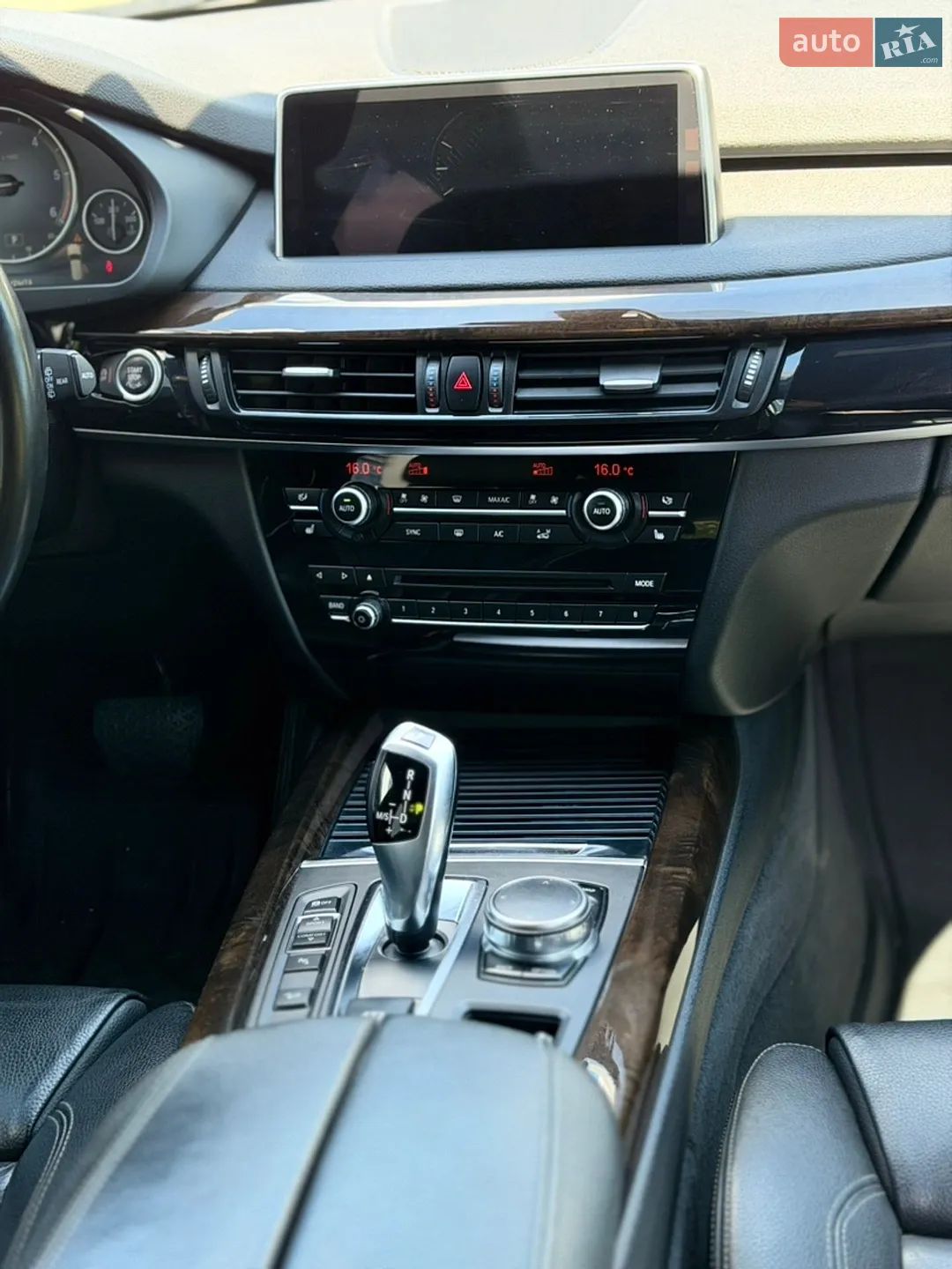 2017 BMW X5 - мініатюра 26