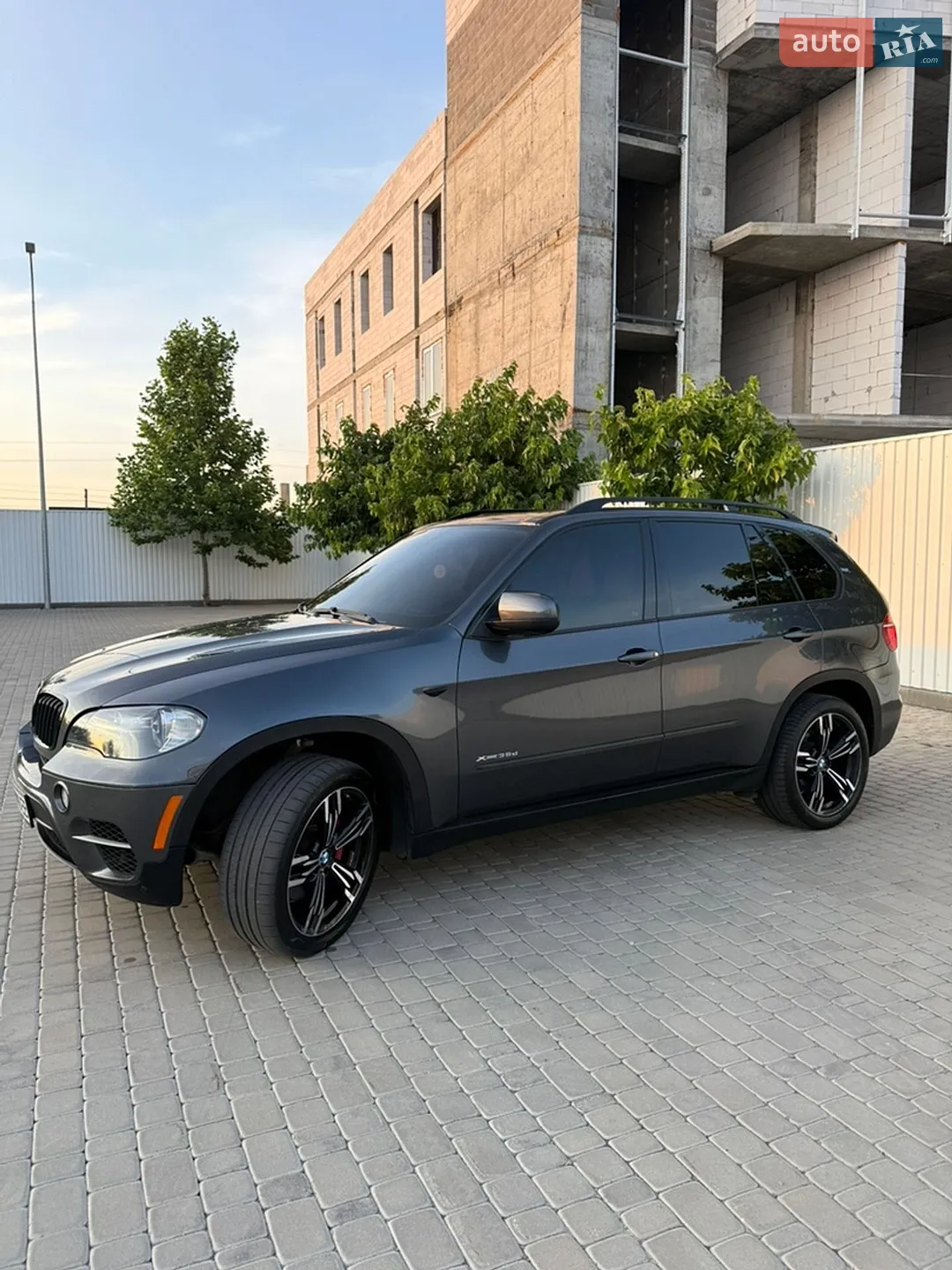 2010 BMW X5 - мініатюра 3