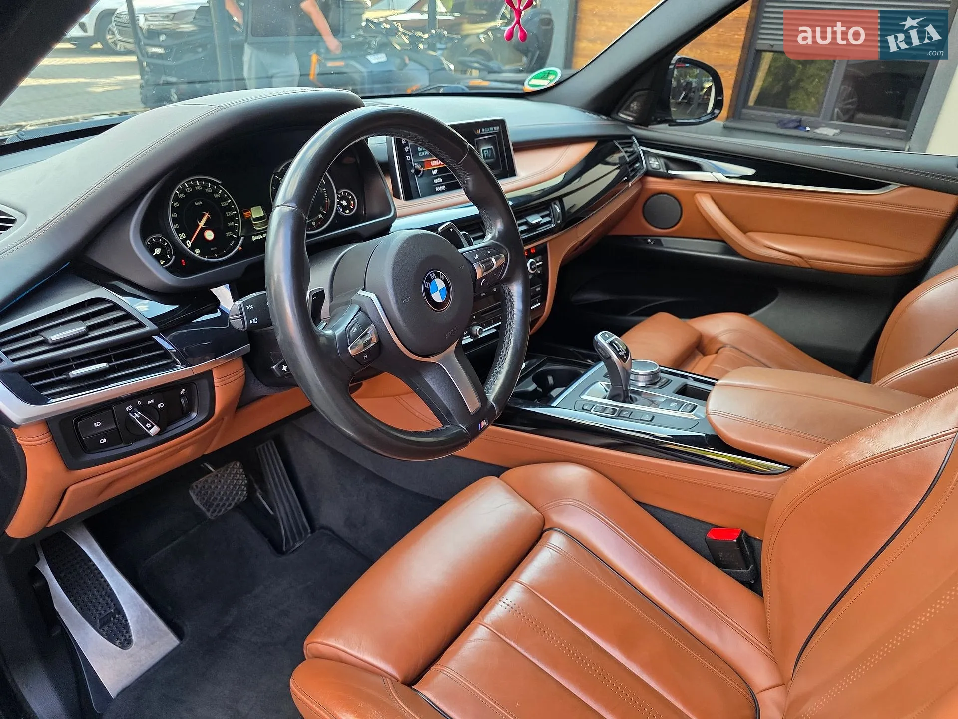 2017 BMW X5 - мініатюра 37