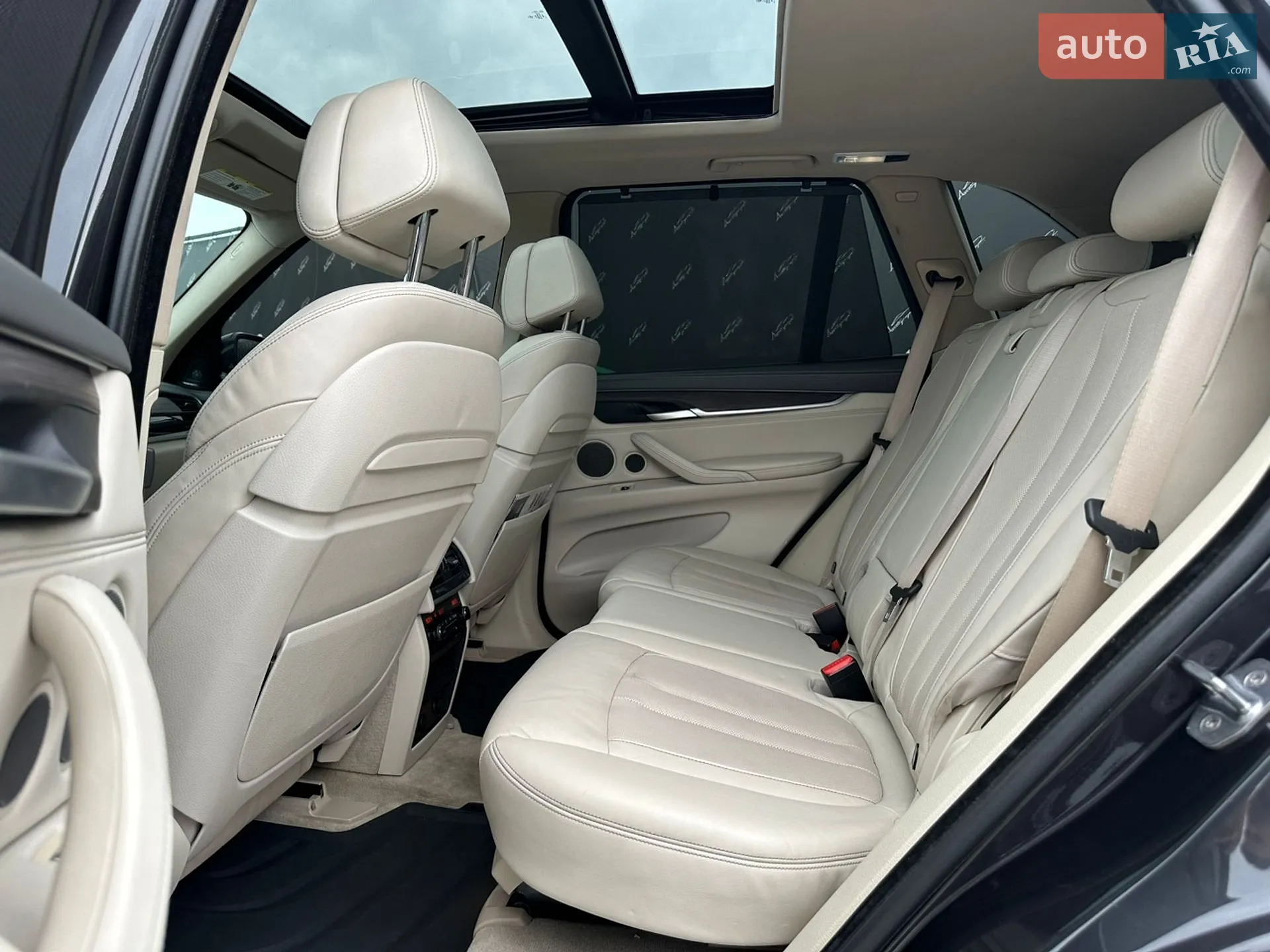2015 BMW X5 - мініатюра 18