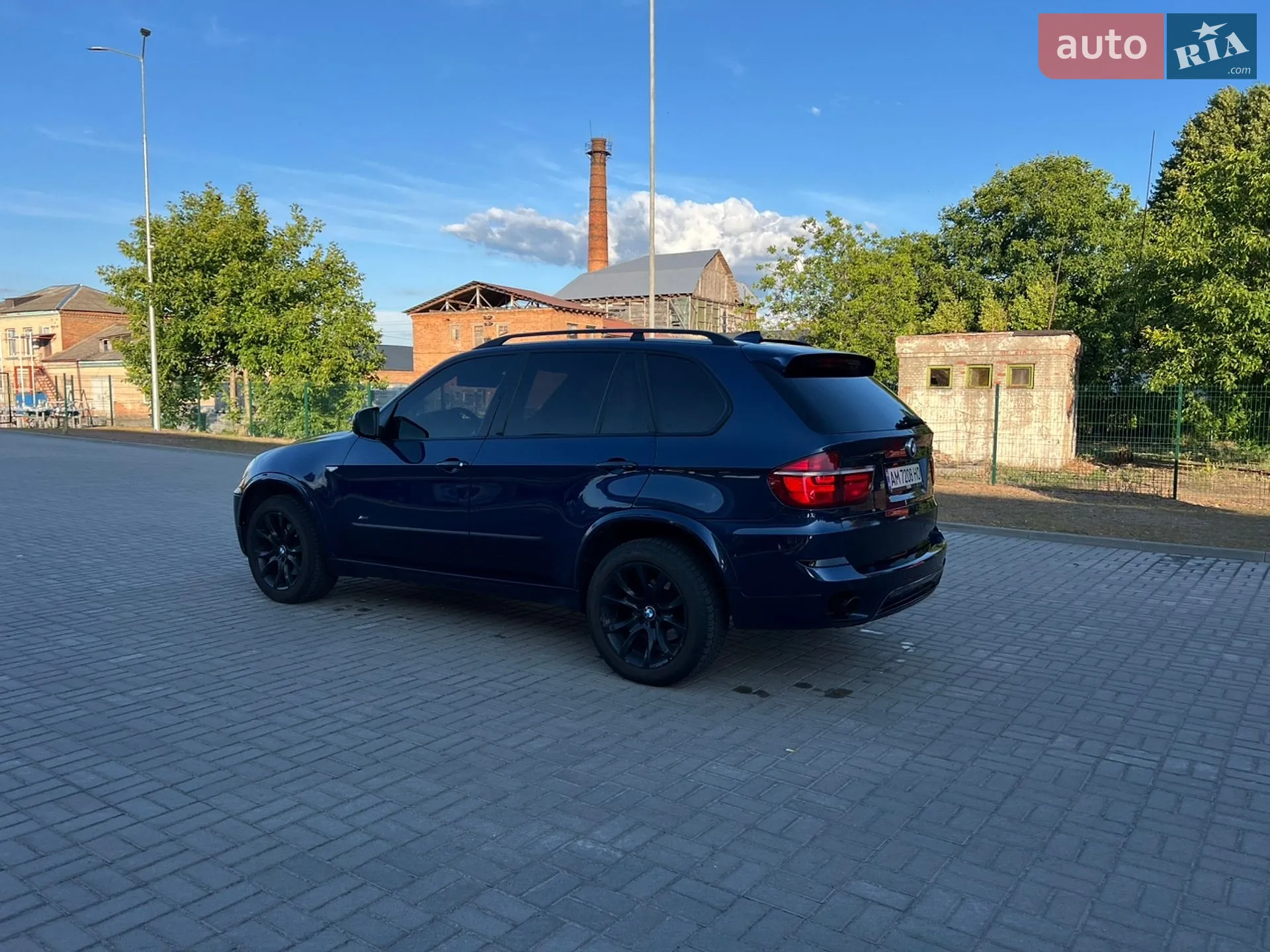 2010 BMW X5 - мініатюра 15