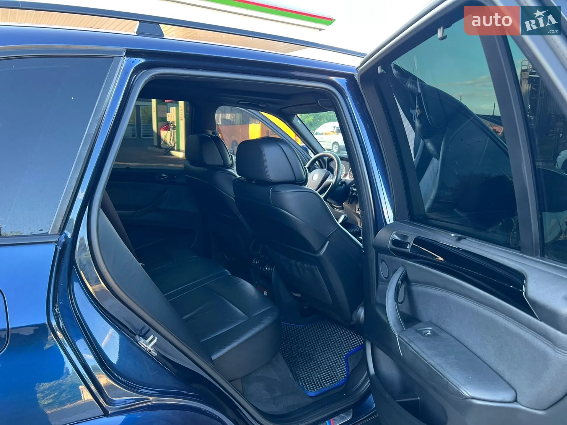 2010 BMW X5 - мініатюра 31