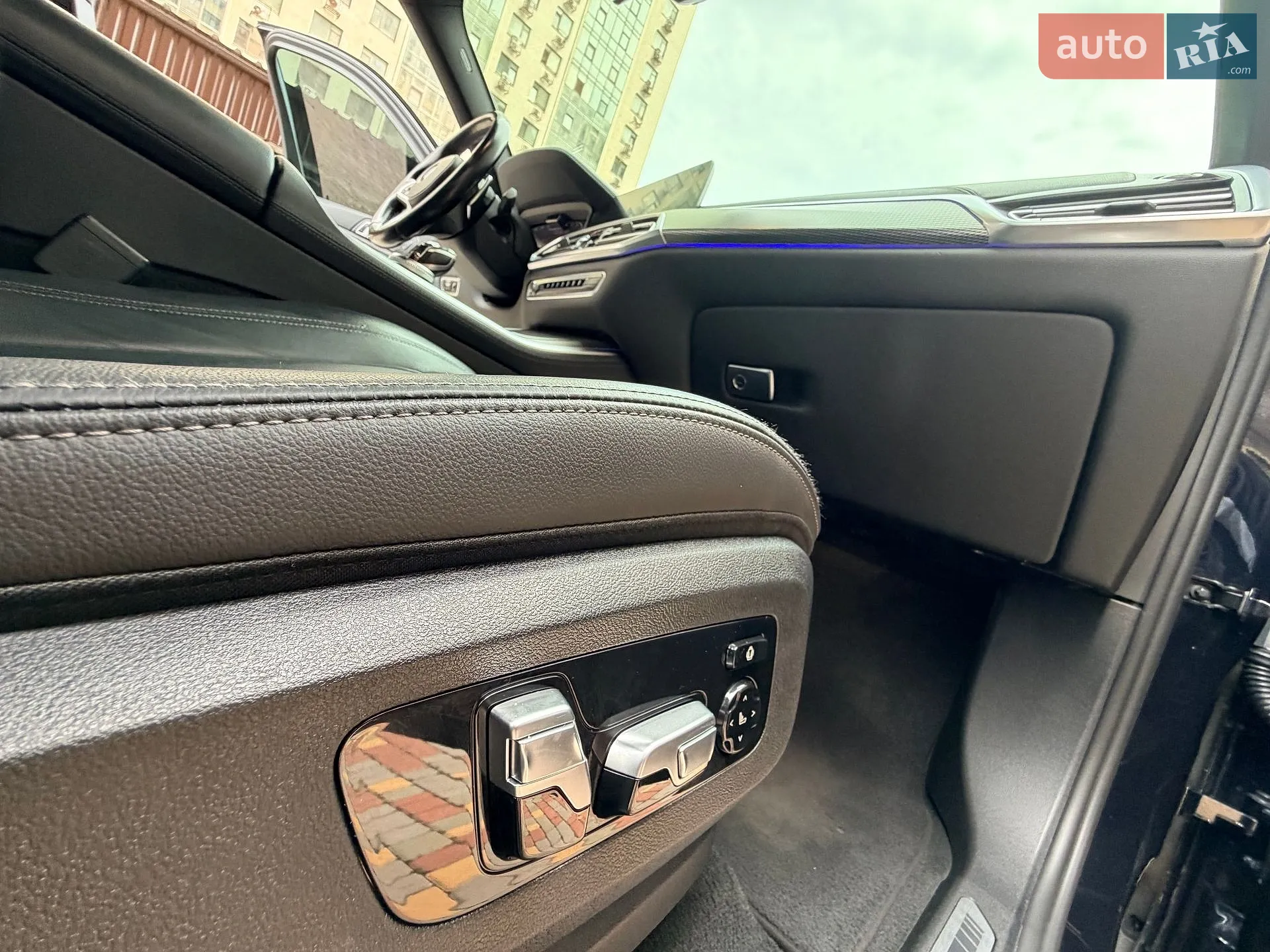 2020 BMW X5 - мініатюра 38
