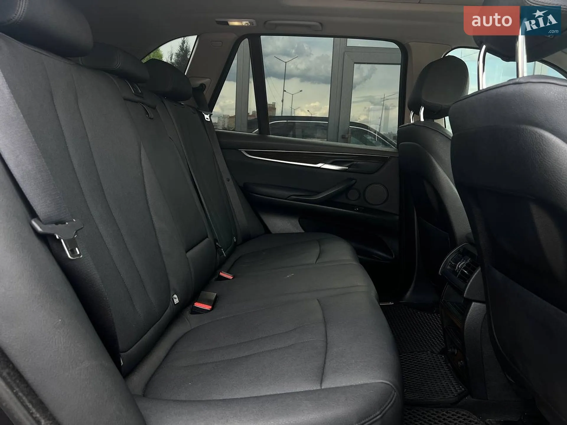 2014 BMW X5 - мініатюра 10