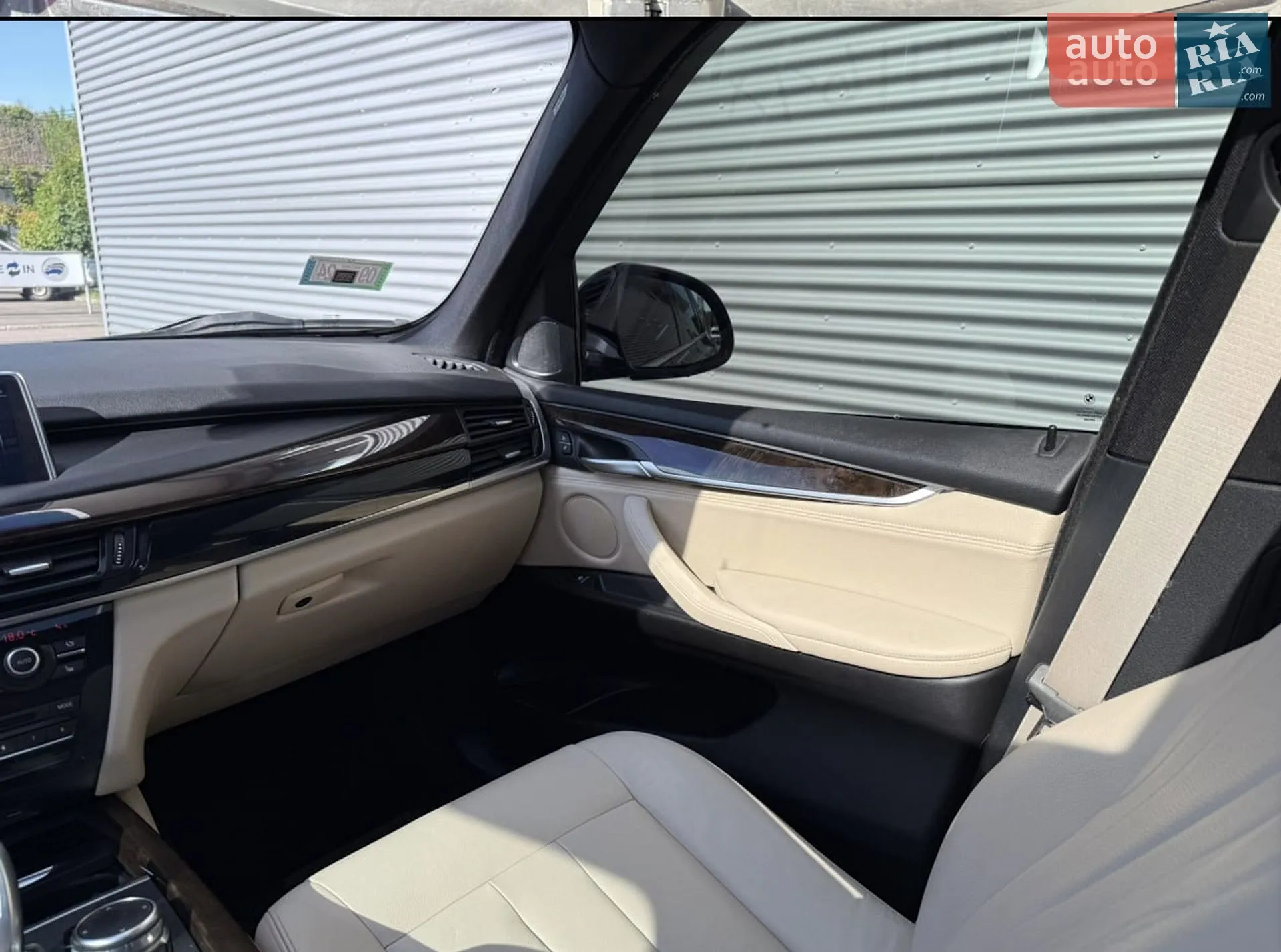 2016 BMW X5 - мініатюра 18