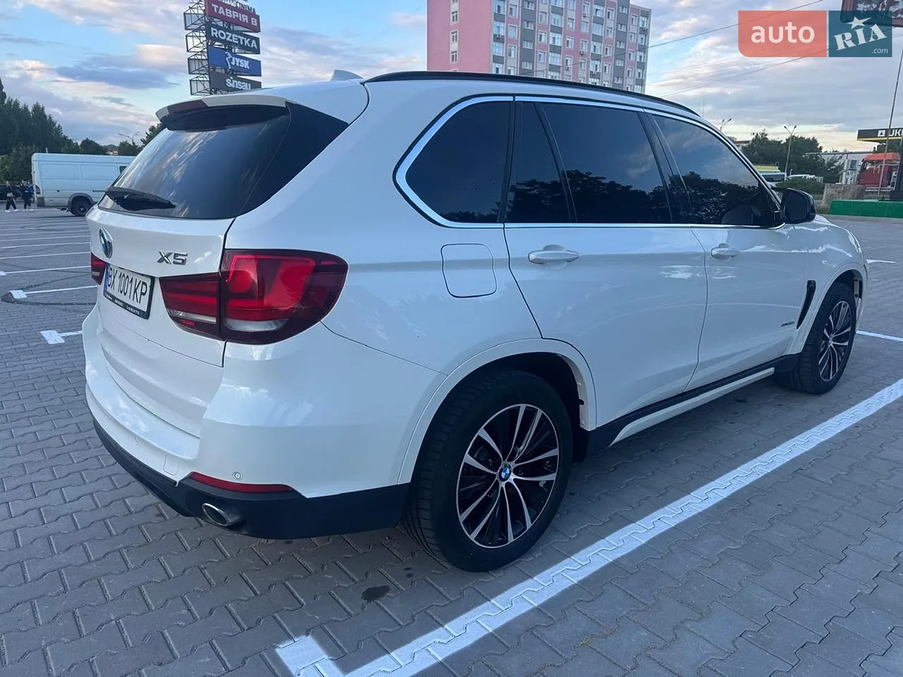 2015 BMW X5 - мініатюра 100