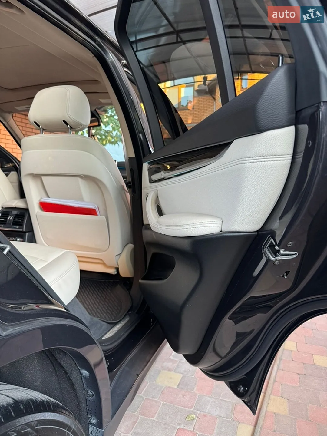 2014 BMW X5 - мініатюра 14