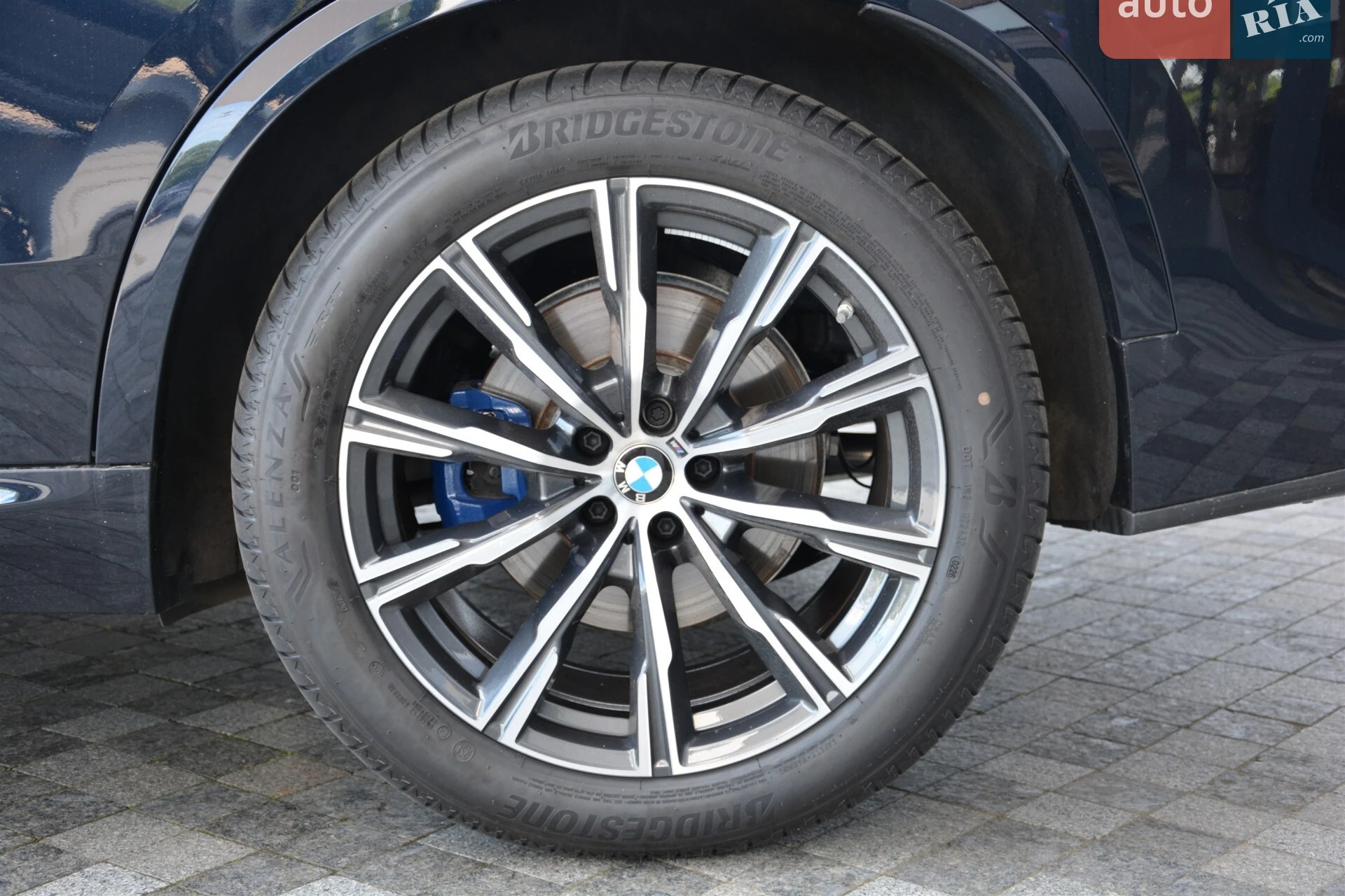 2025 BMW X5 - мініатюра 10