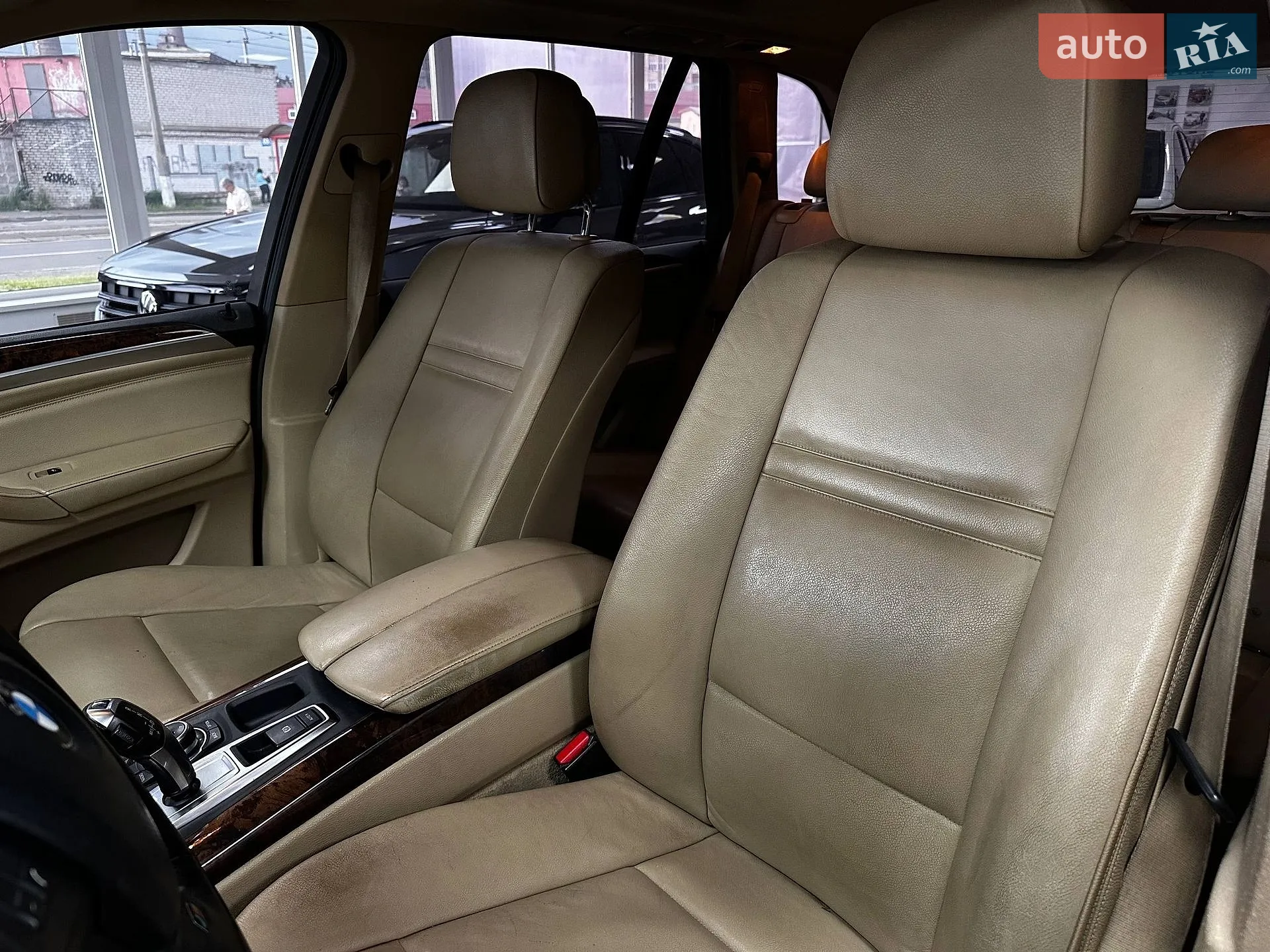 2011 BMW X5 - мініатюра 17