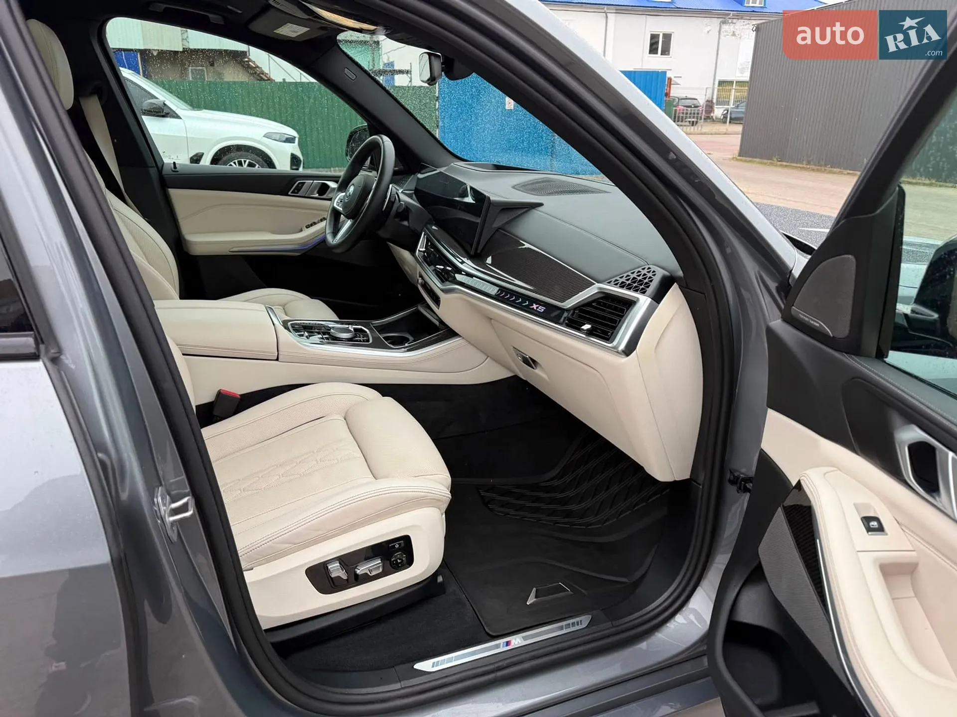 2023 BMW X5 - мініатюра 23