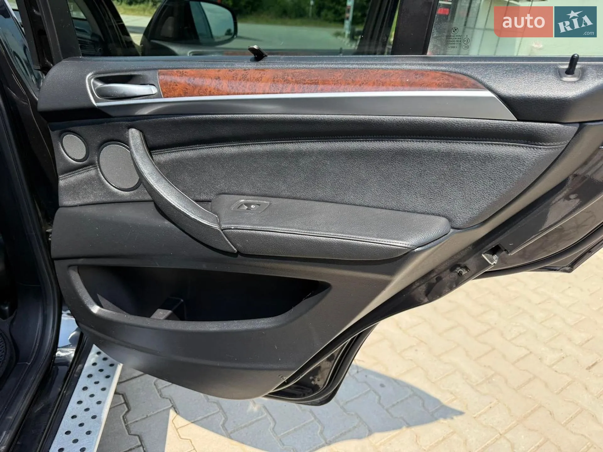 2010 BMW X5 - мініатюра 8