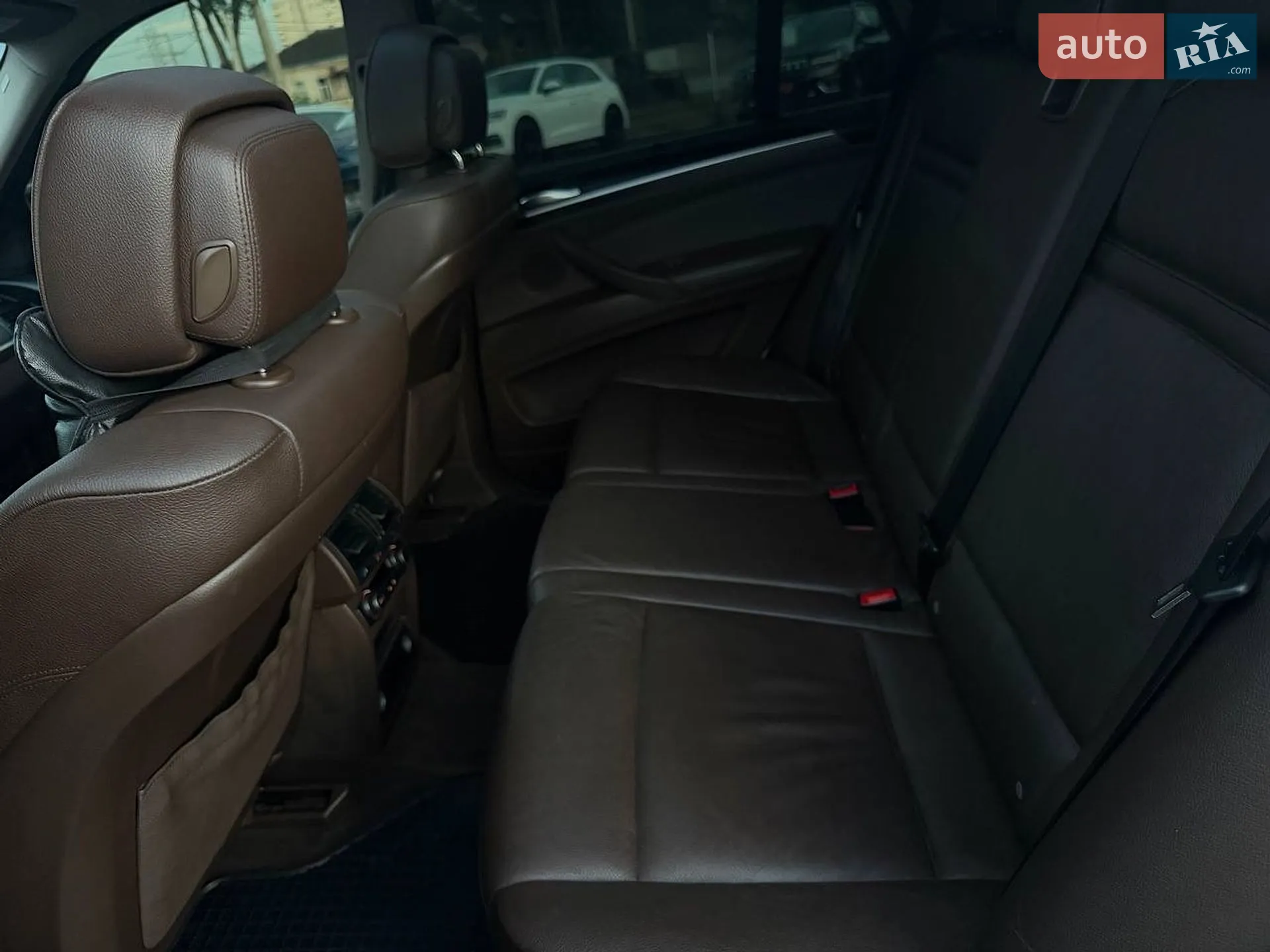 2010 BMW X5 - мініатюра 19